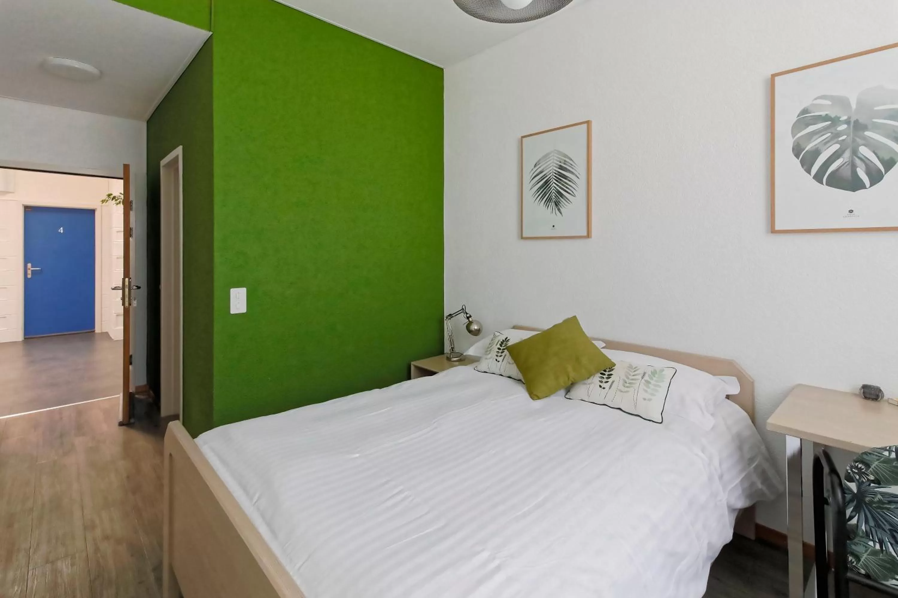 Photo of the whole room, Bed in Les Chambres du CTN