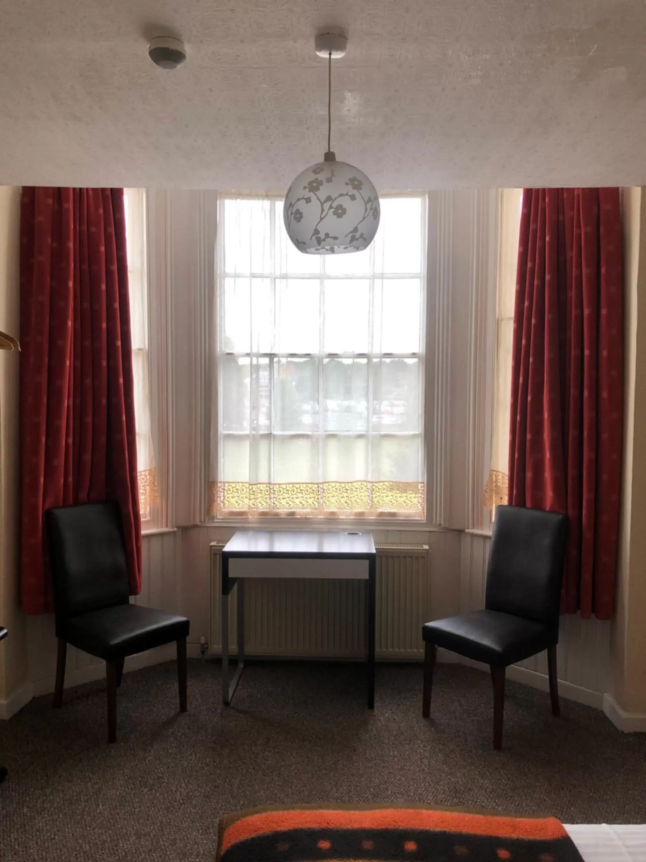 The Hunt Lodge The Hunt Lodge