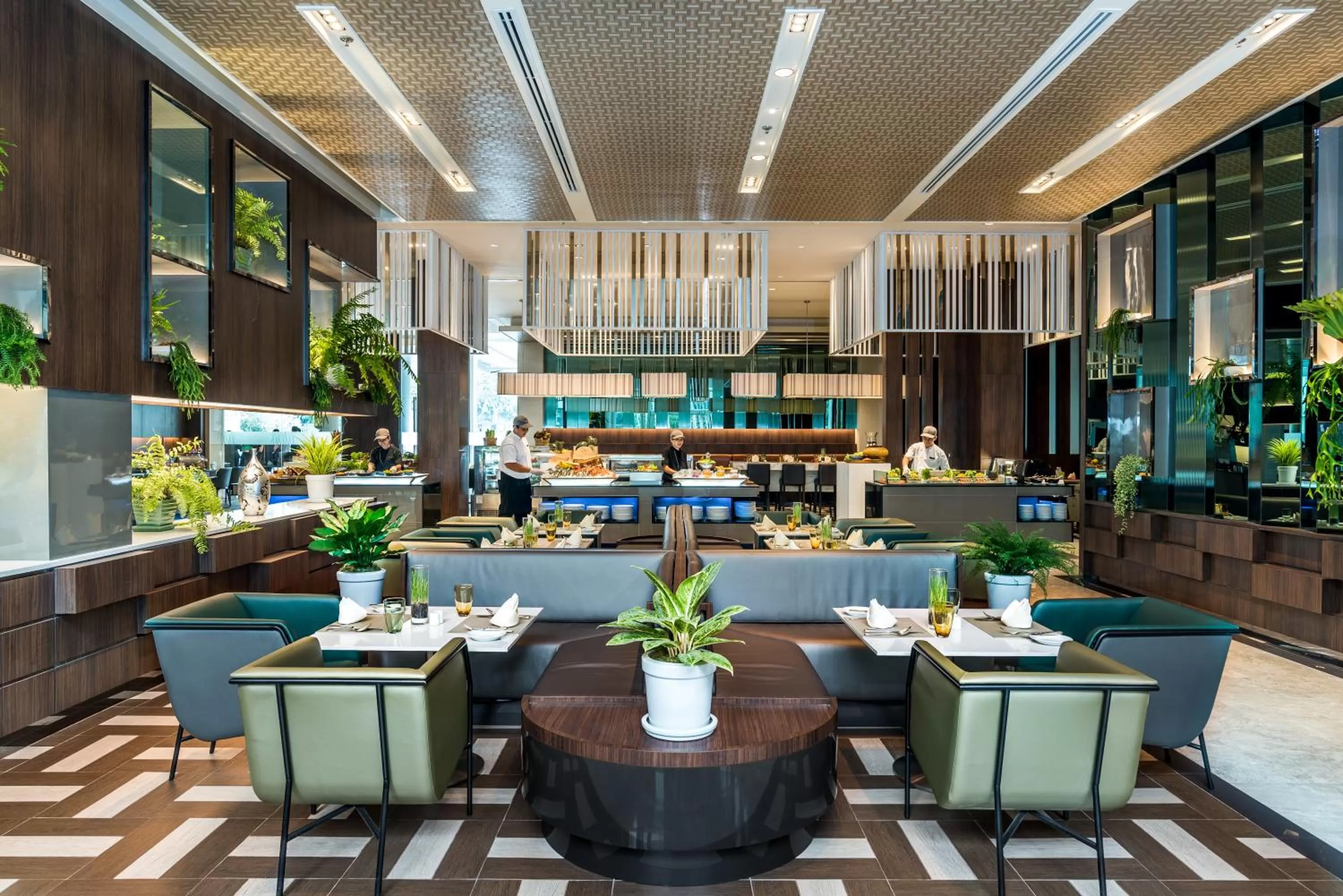 Restaurant/places to eat in Pullman Bangkok King Power