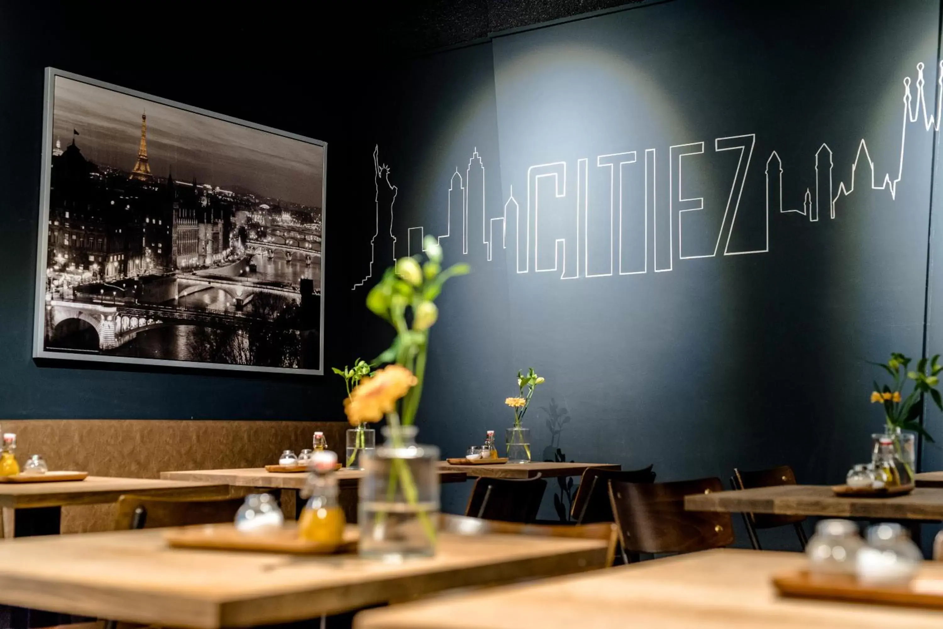 Restaurant/Places to Eat in Citiez Hotel Amsterdam