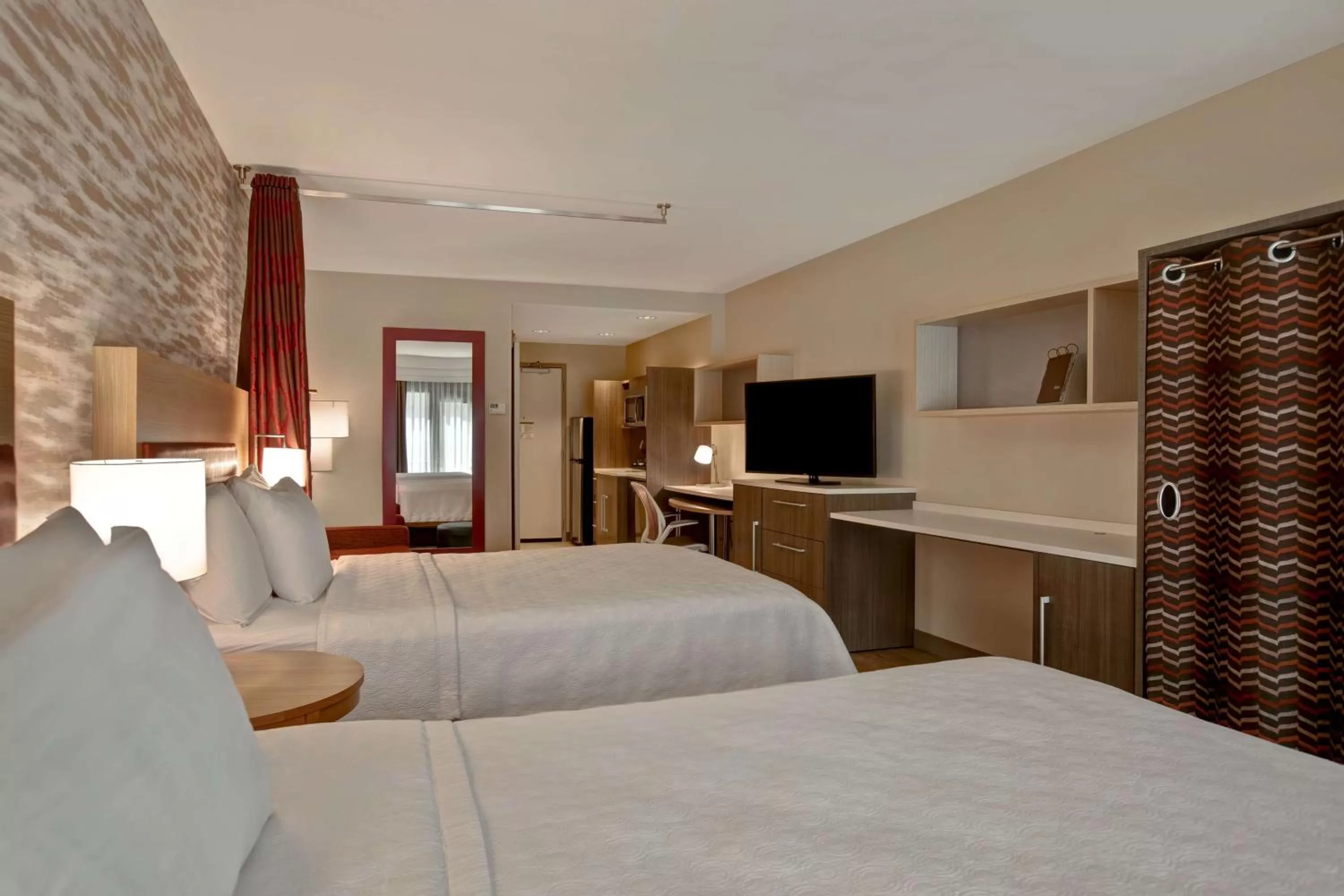 Bed in Home2 Suites By Hilton San Antonio on the Riverwalk