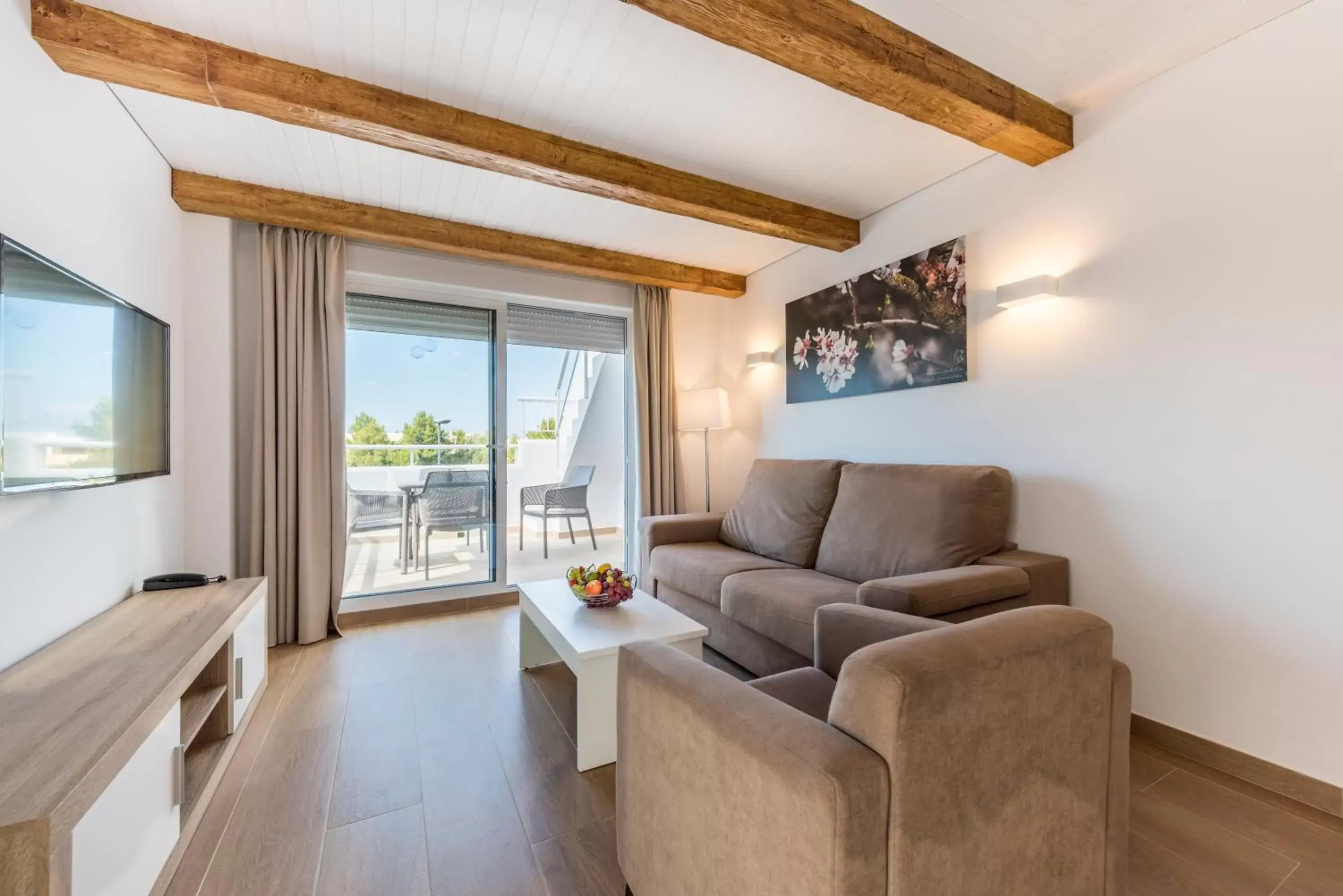 One-Bedroom Bungalow - Deluxe House in Camelina Suites One-Bedroom Bungalow - Deluxe House in Camelina Suites