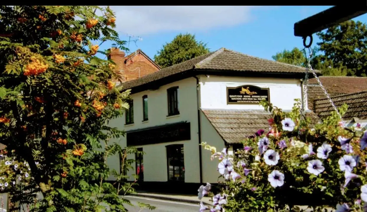 Property Building in the swan stoford