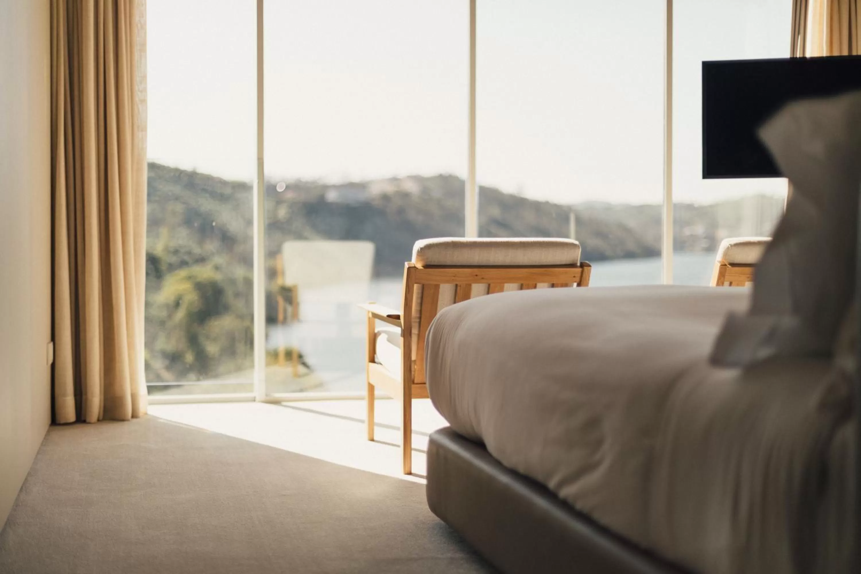 River view, Bed in Octant Douro