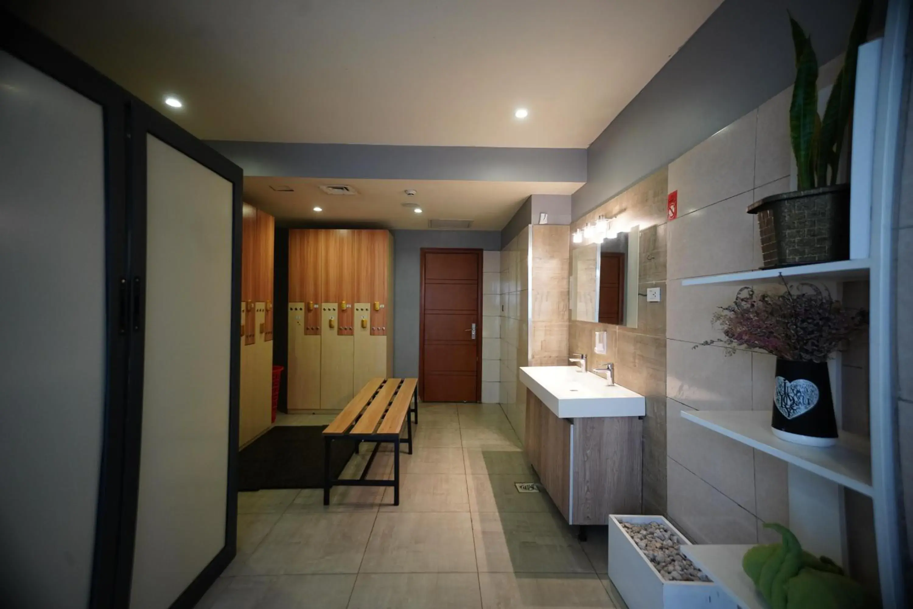 Spa and wellness centre/facilities, Bathroom in Mado Hotel