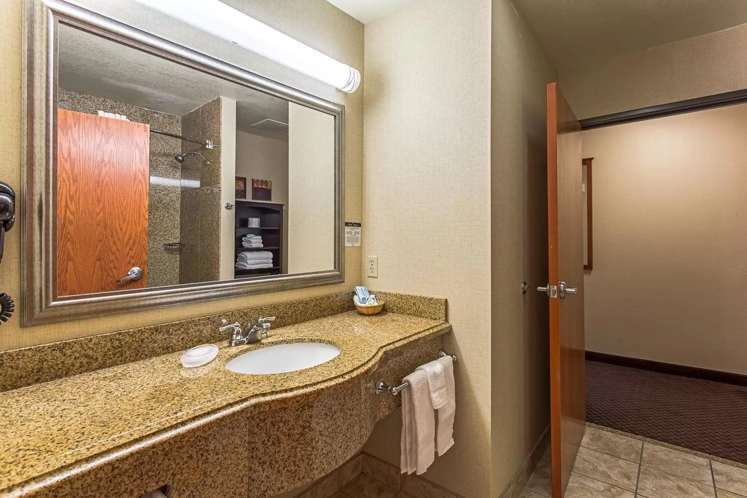 Bathroom in Hotel Ruidoso