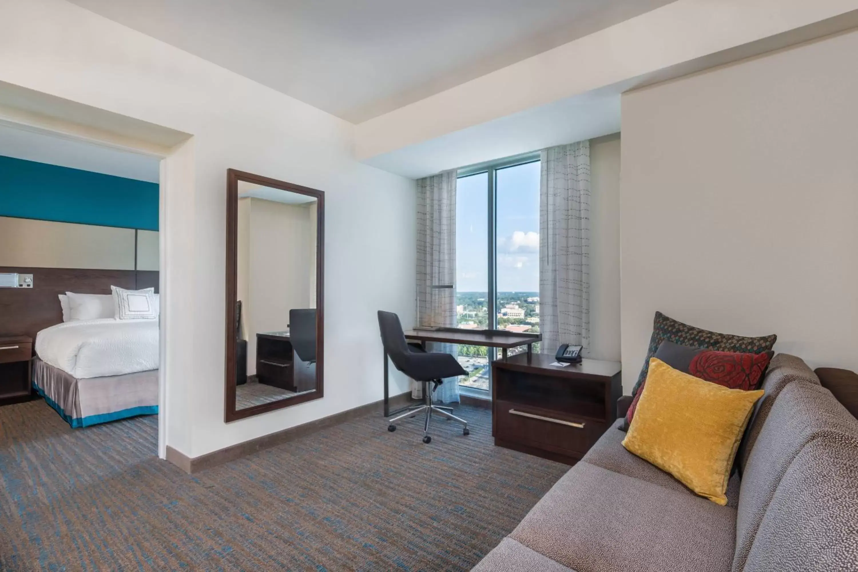 Living room, Seating Area in Residence Inn by Marriott Charlotte City Center