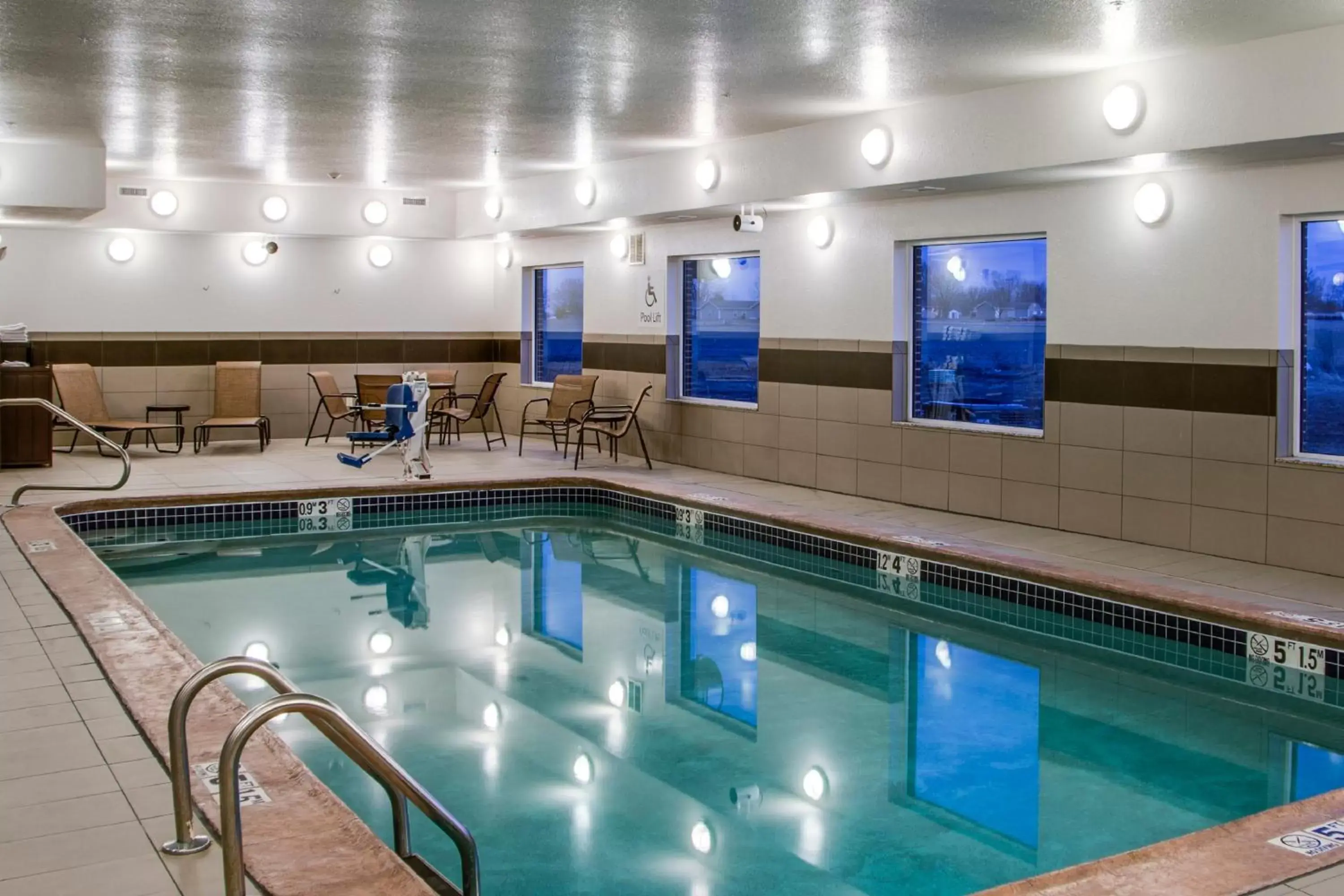Swimming Pool in Holiday Inn Express & Suites Nevada, an IHG Hotel