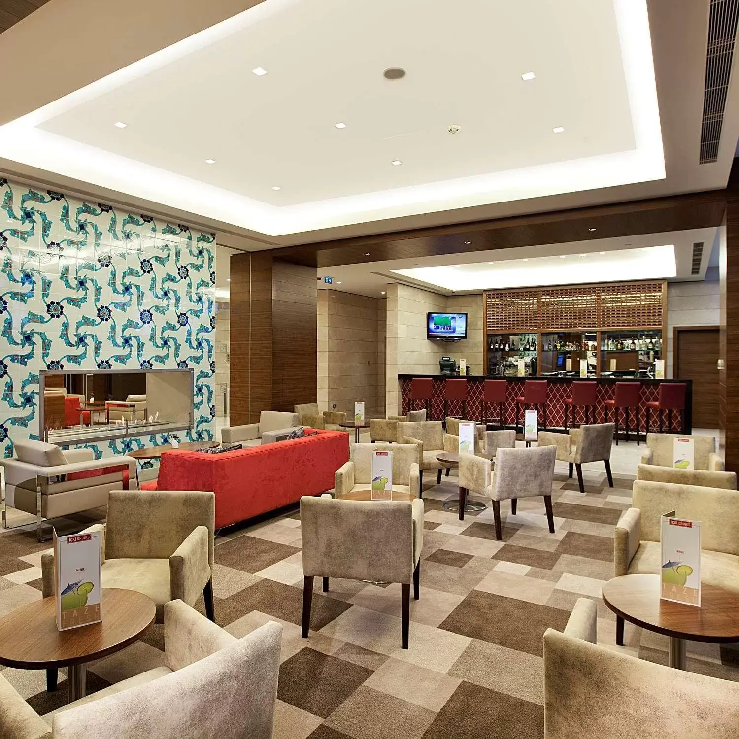 Lounge or bar, Restaurant/Places to Eat in Hilton Garden Inn Konya