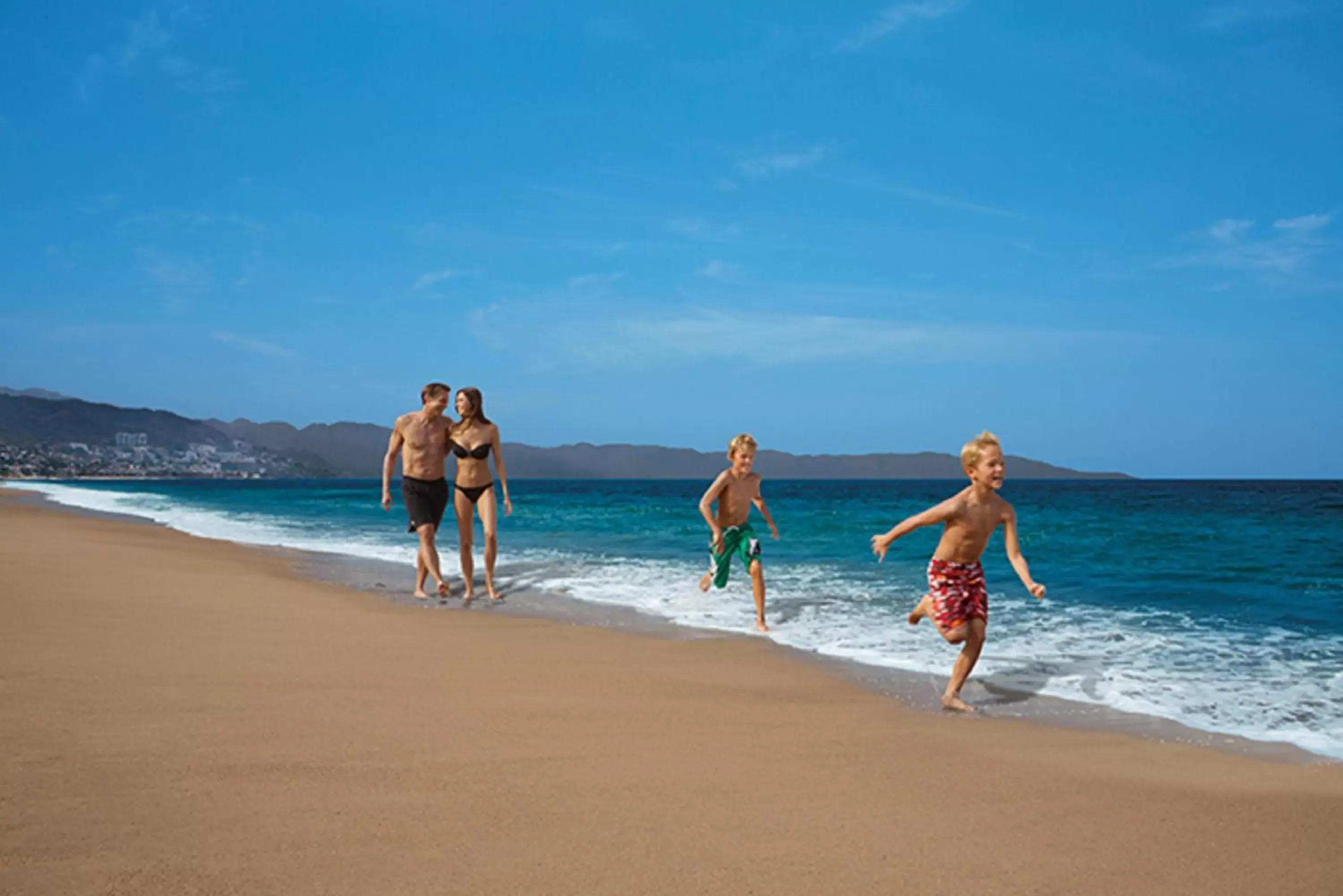 Beach in Dreams Vallarta Bay Resorts & Spa - All Inclusive