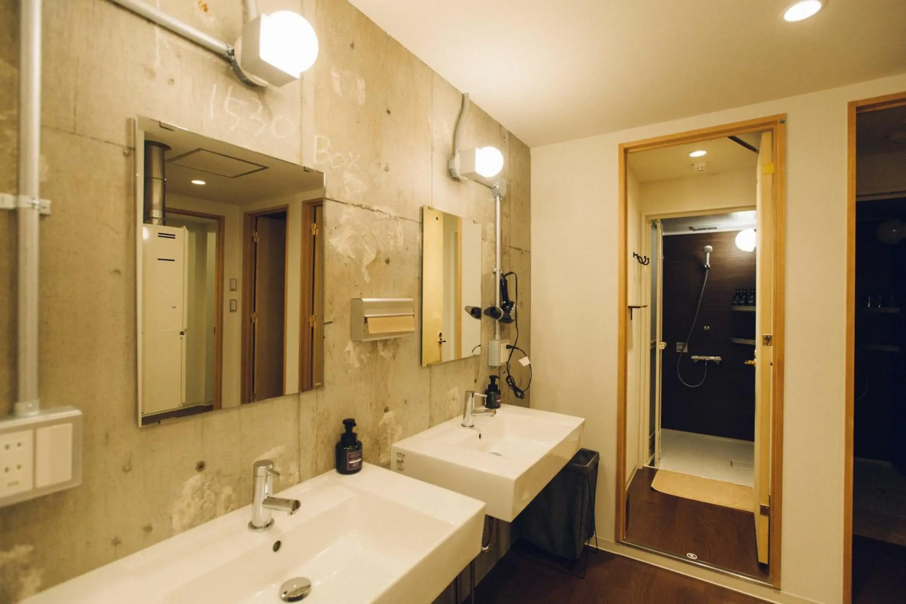 Bathroom in Citan Hostel