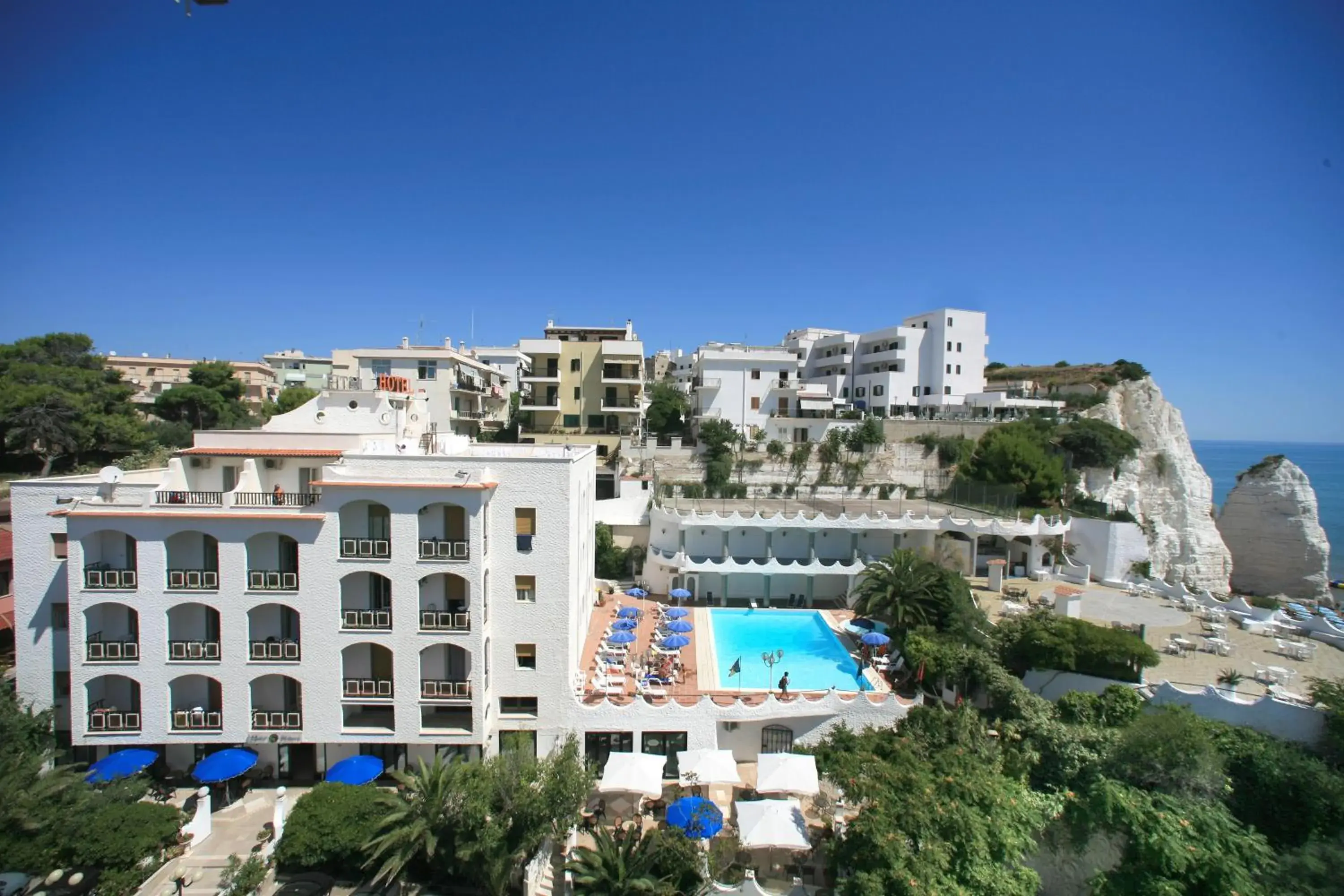 Bird's eye view, Pool View in Hotel Falcone