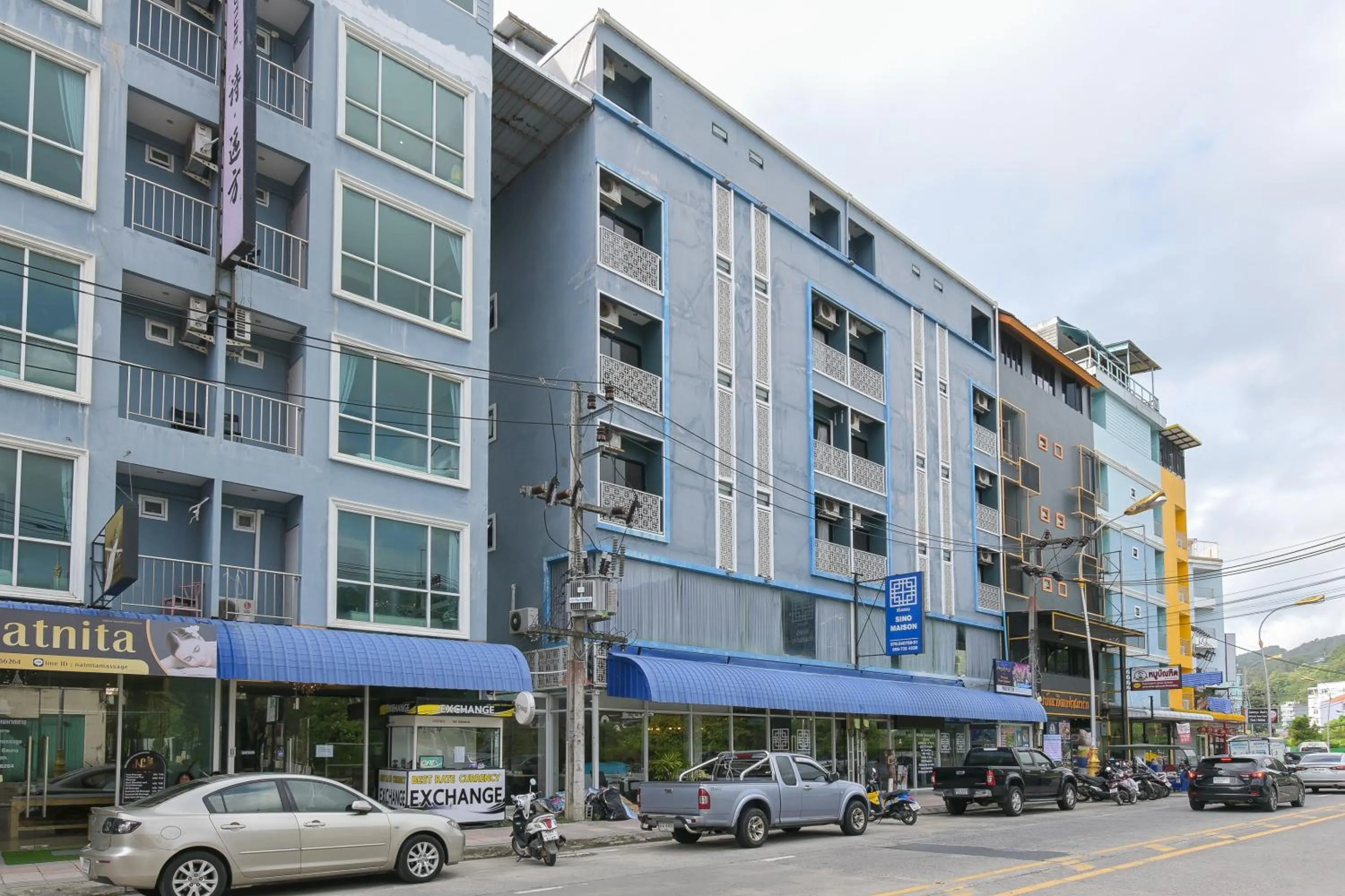 Property building in Sino Maison