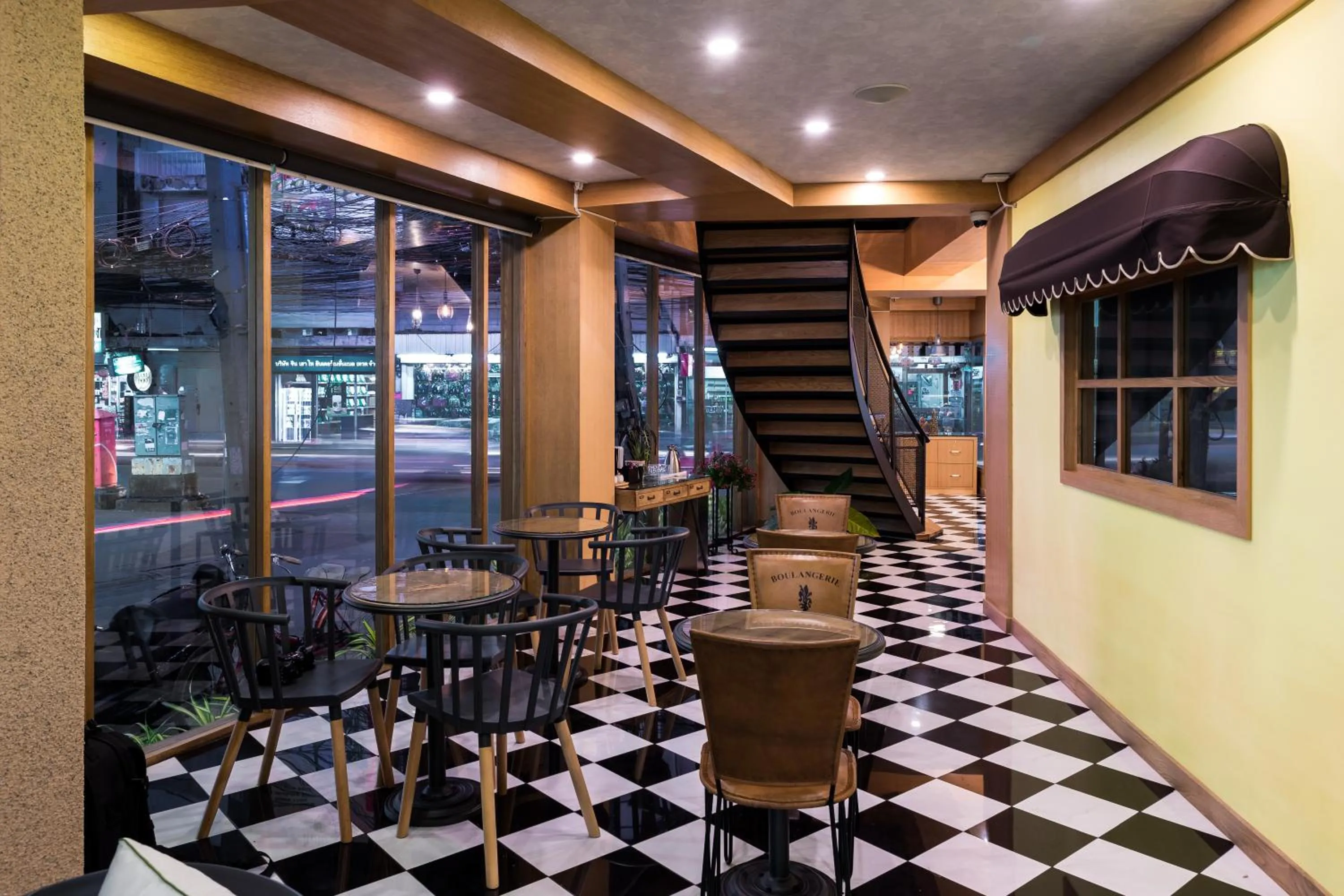 Restaurant/places to eat in Amaranta Hotel