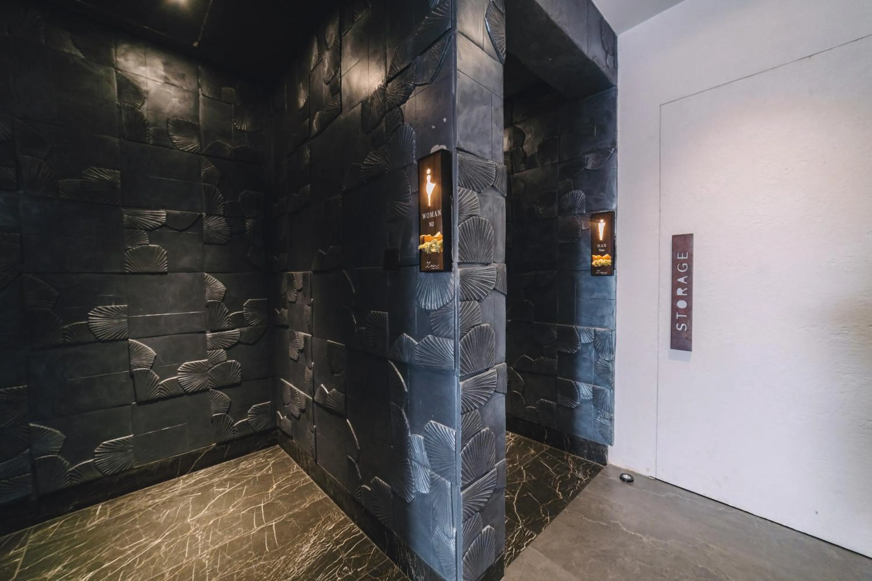 Toilet in Zen Valley Dalat