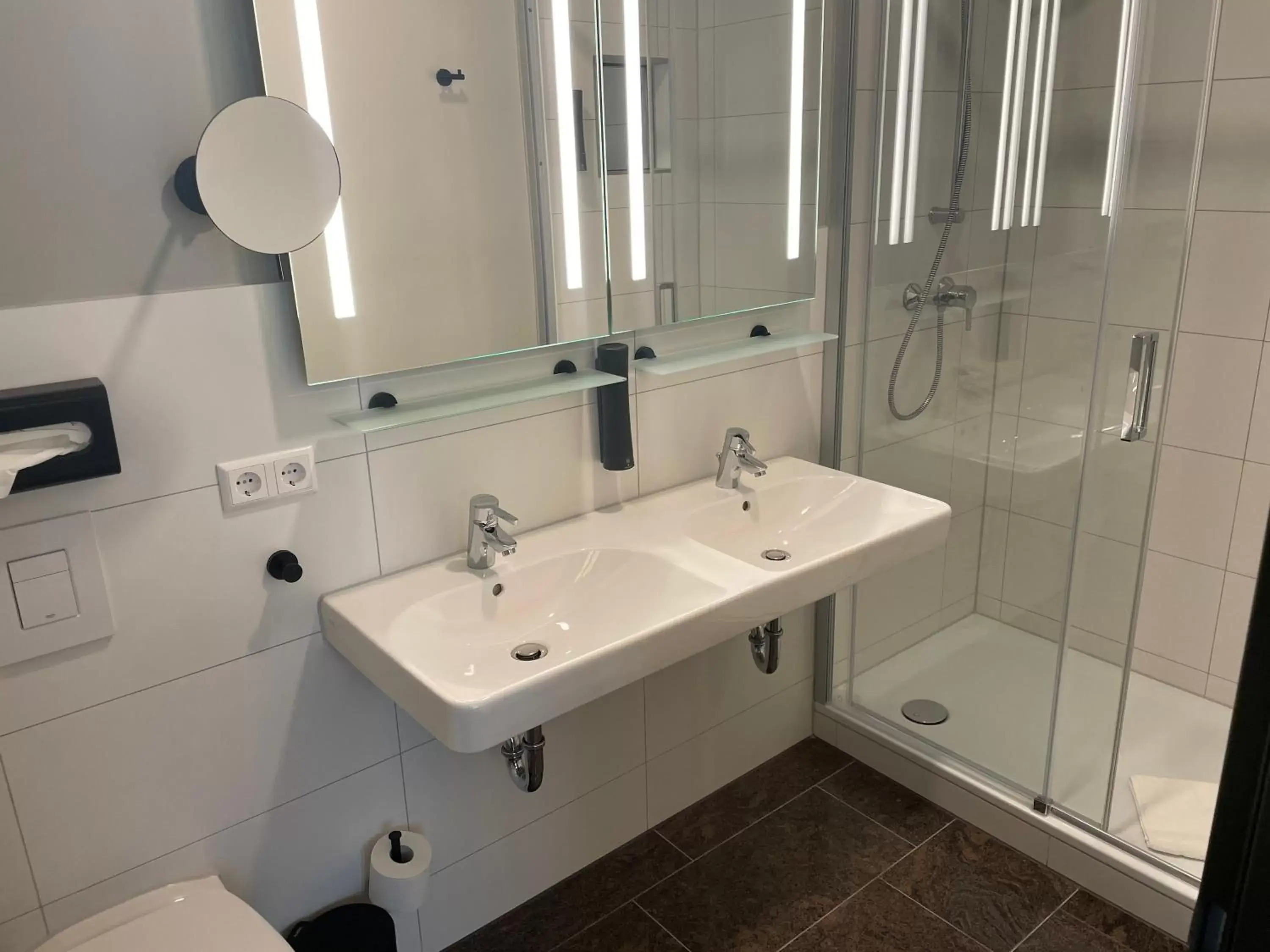 Bathroom in LOFTSTYLE Hotel Hannover, Best Western Signature Collection Bathroom in LOFTSTYLE Hotel Hannover, Best Western Signature Collection