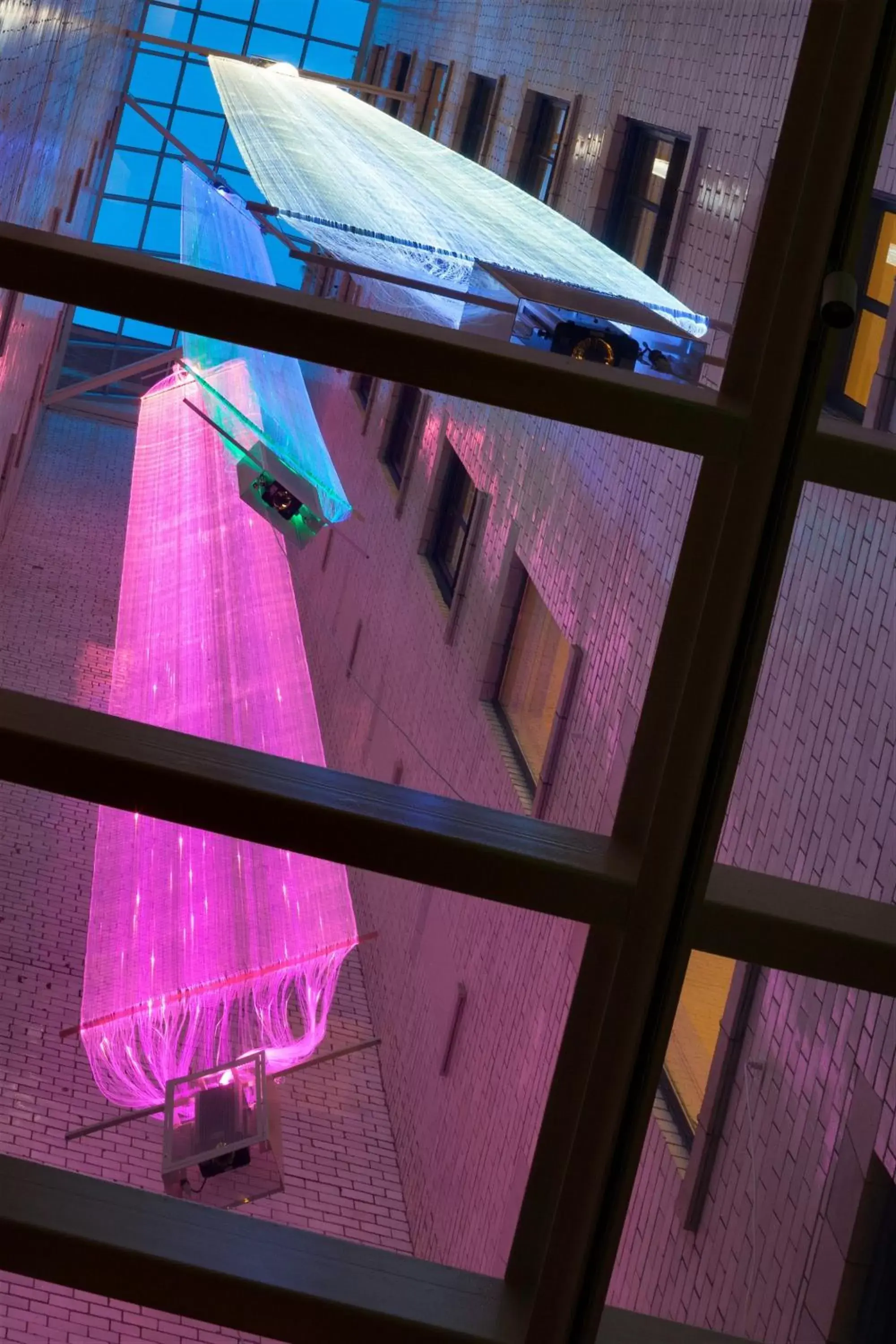 Property building in 21c Museum Hotel Cincinnati Property building in 21c Museum Hotel Cincinnati