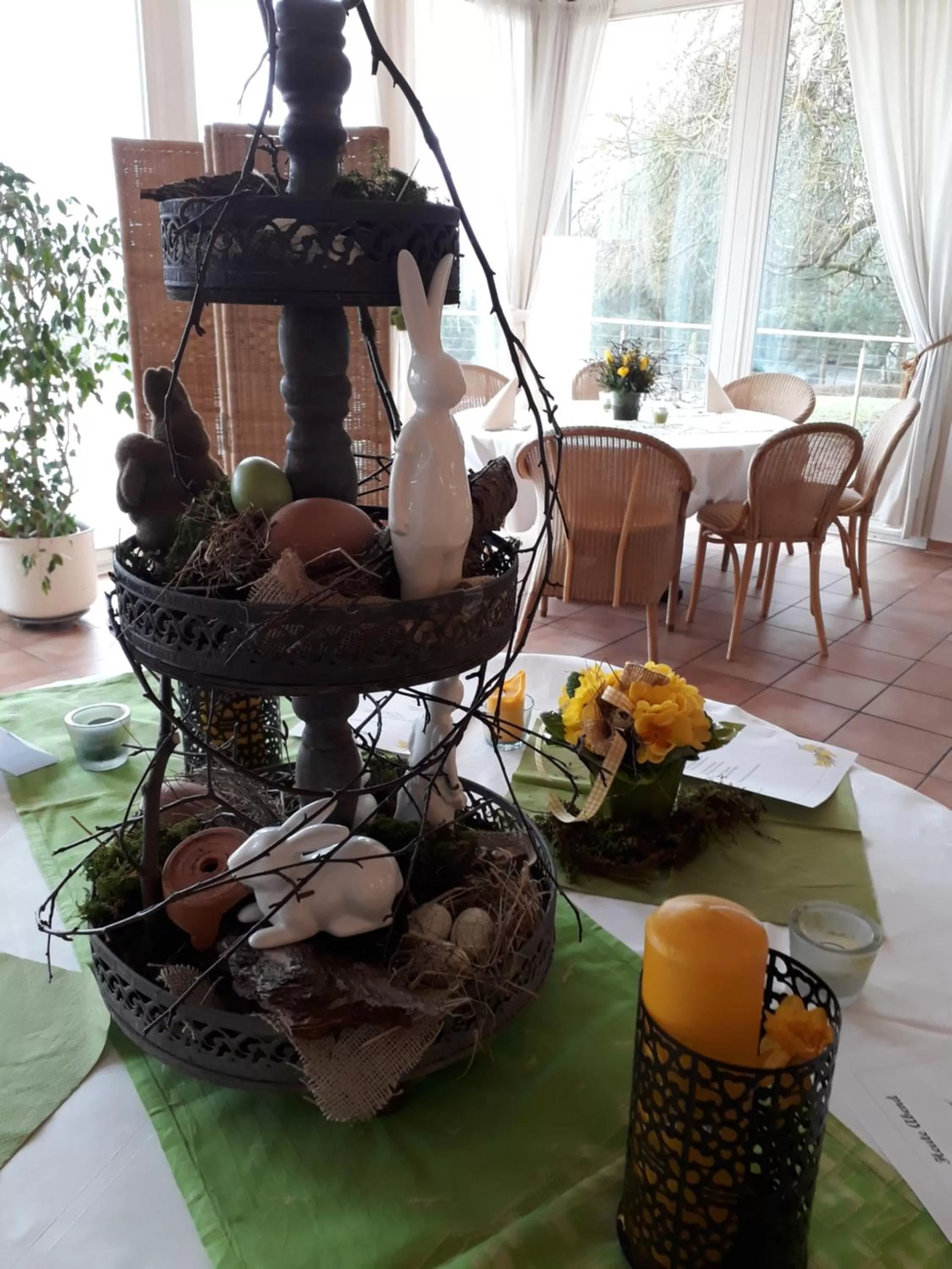 Restaurant/places to eat, Food in Sonnenhof