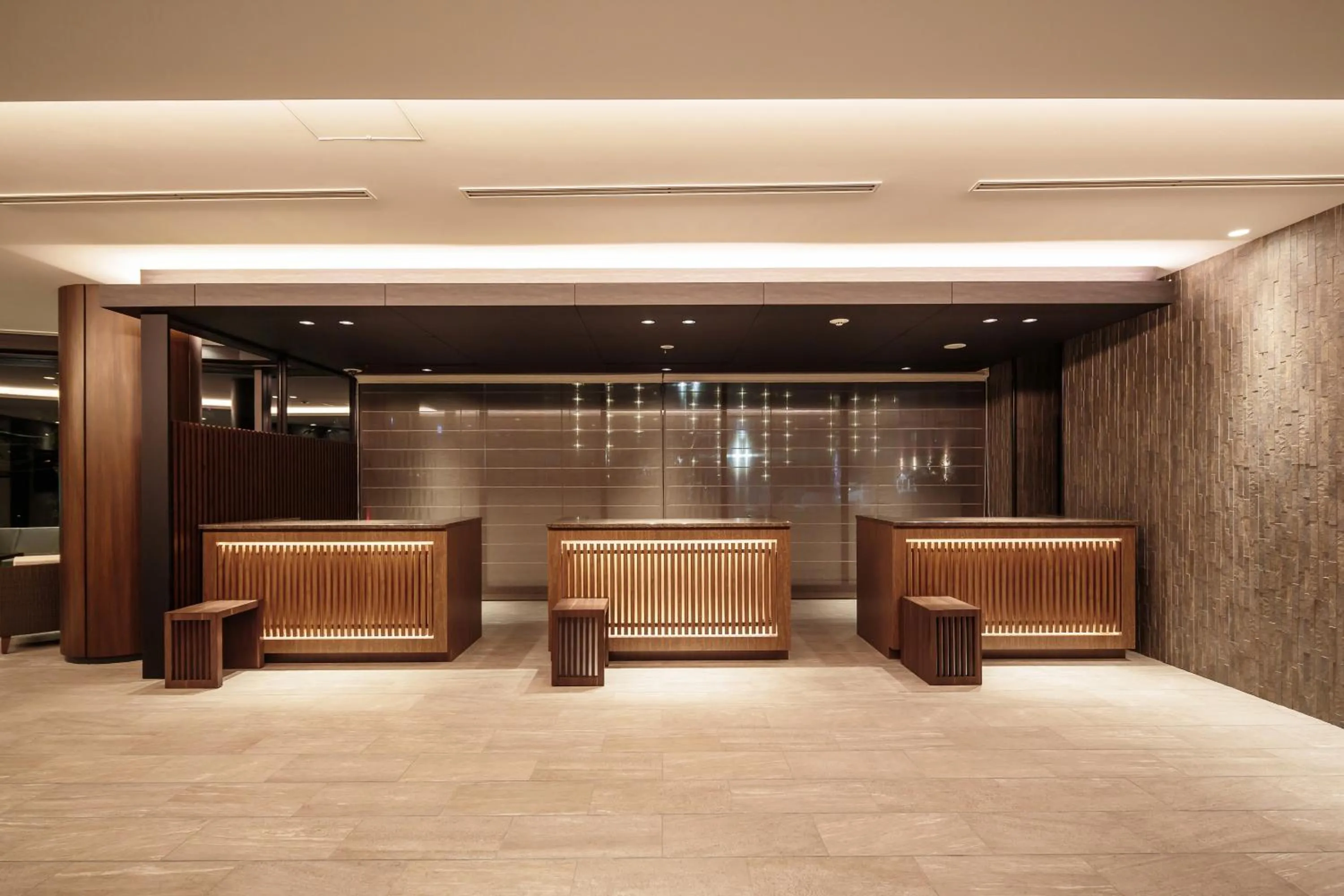 Lobby or reception in HOTEL MYSTAYS Fuji Onsen Resort