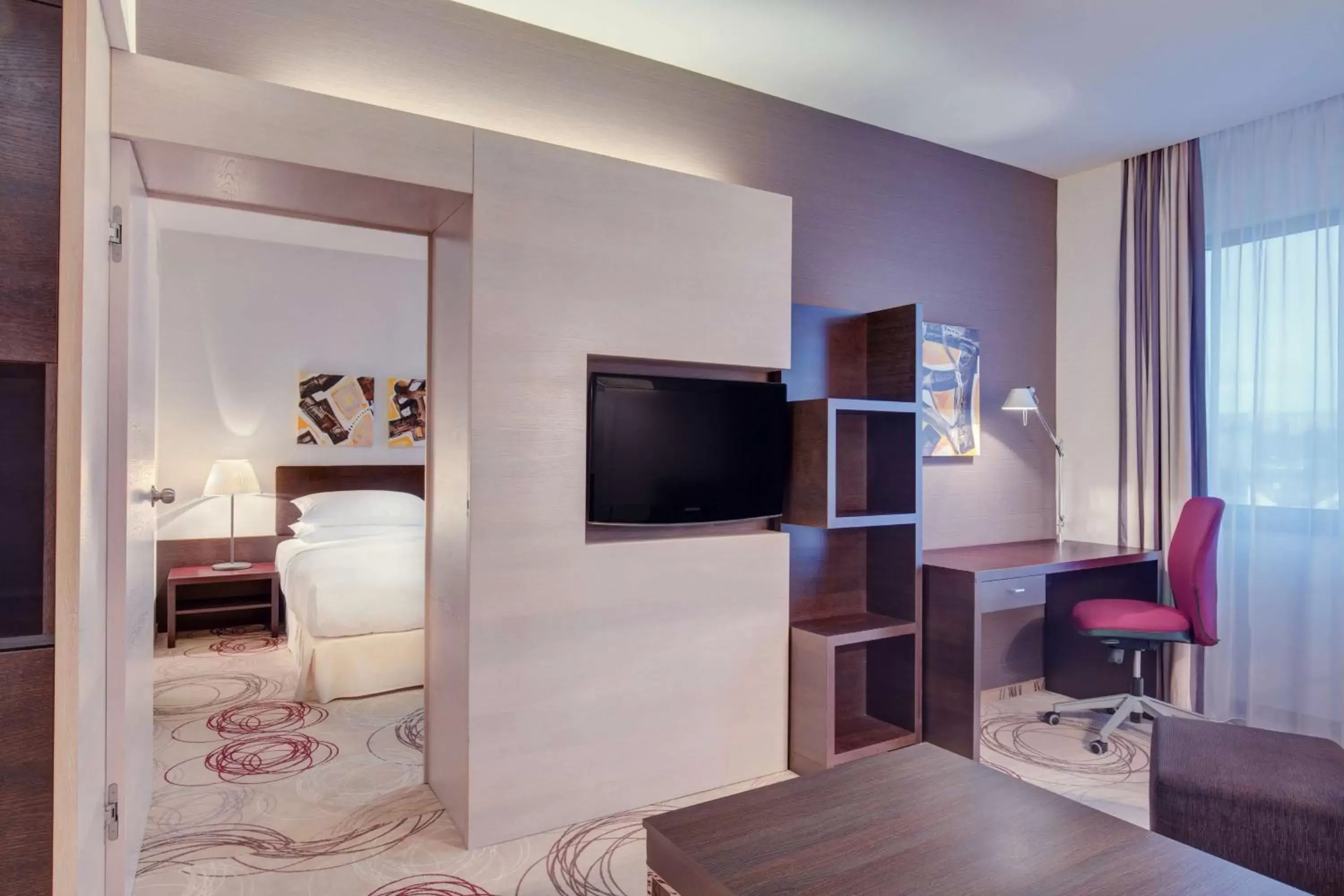 Bedroom, TV/Entertainment Center in DoubleTree By Hilton Košice