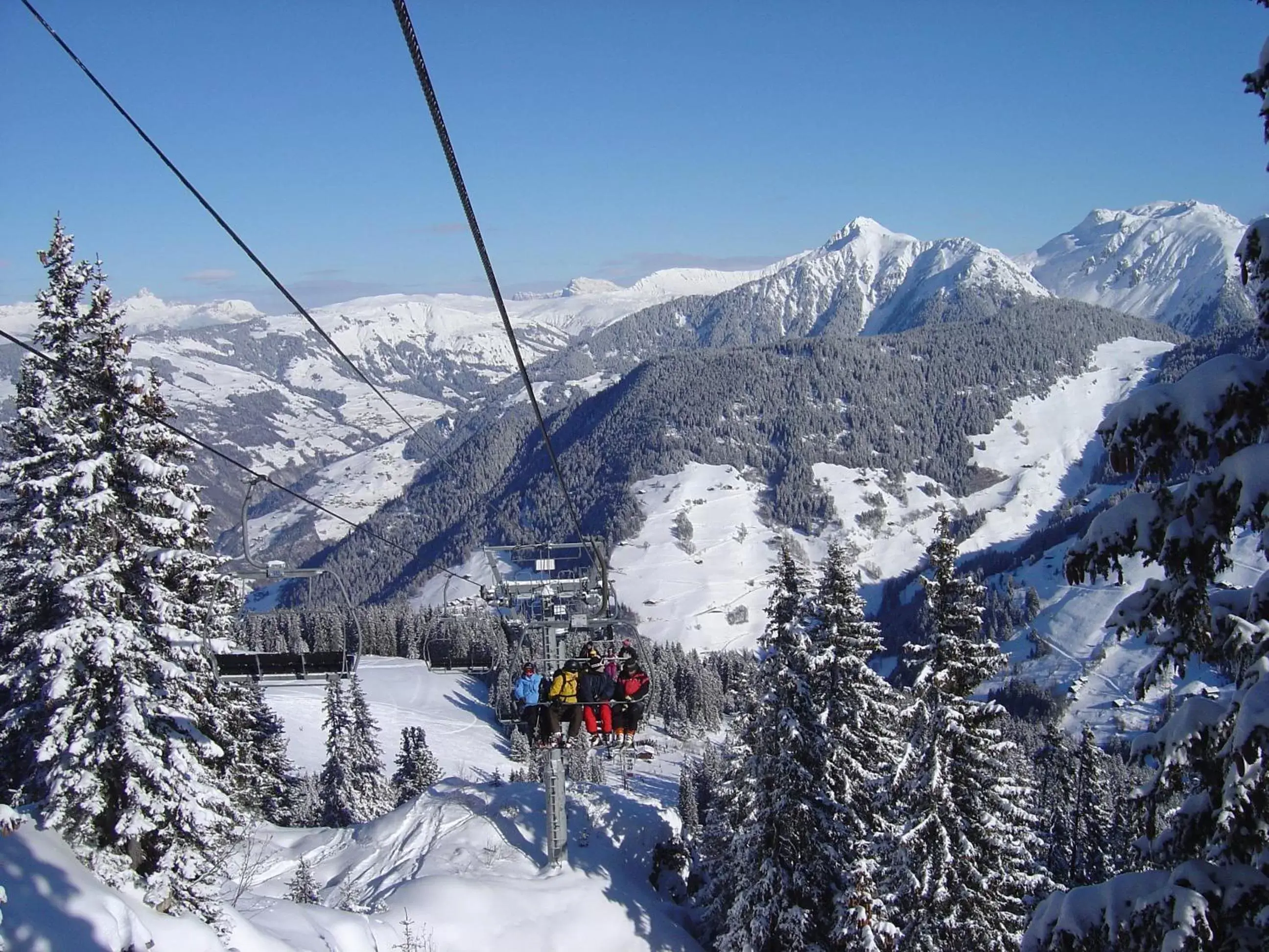 Skiing, Winter in Hôtel Viallet