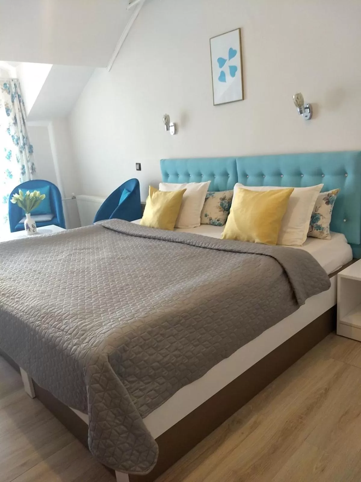 Bed in White Rose Guest Rooms