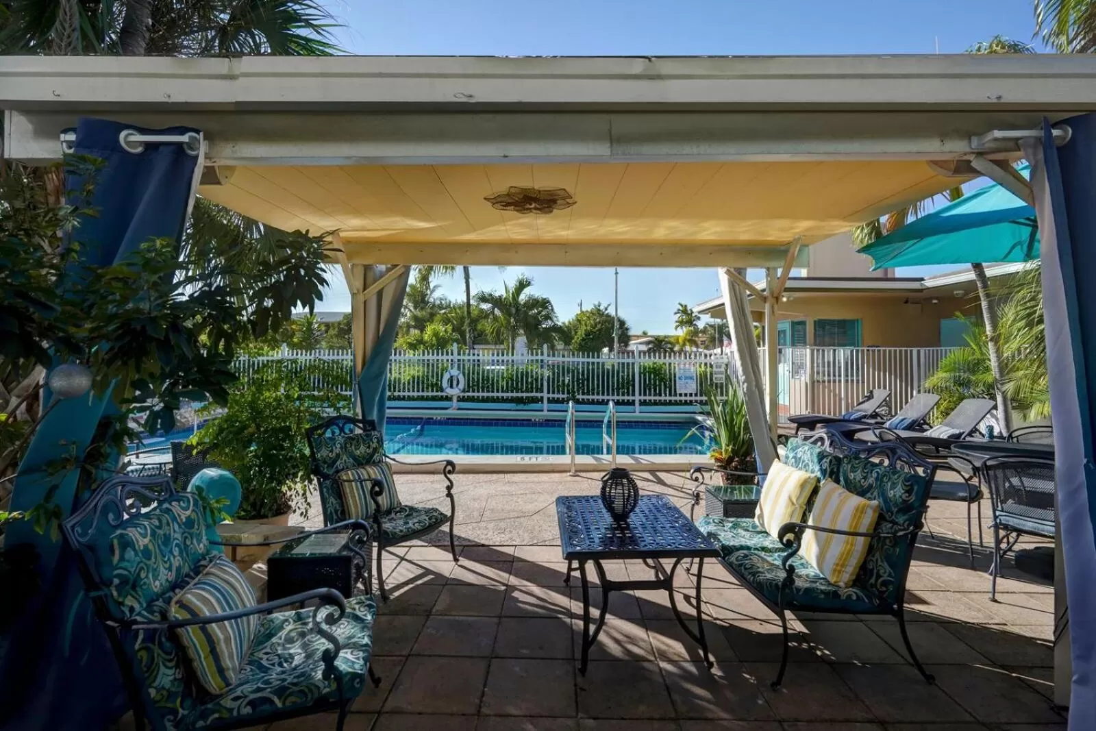 Property building in Castle by the Sea Motel