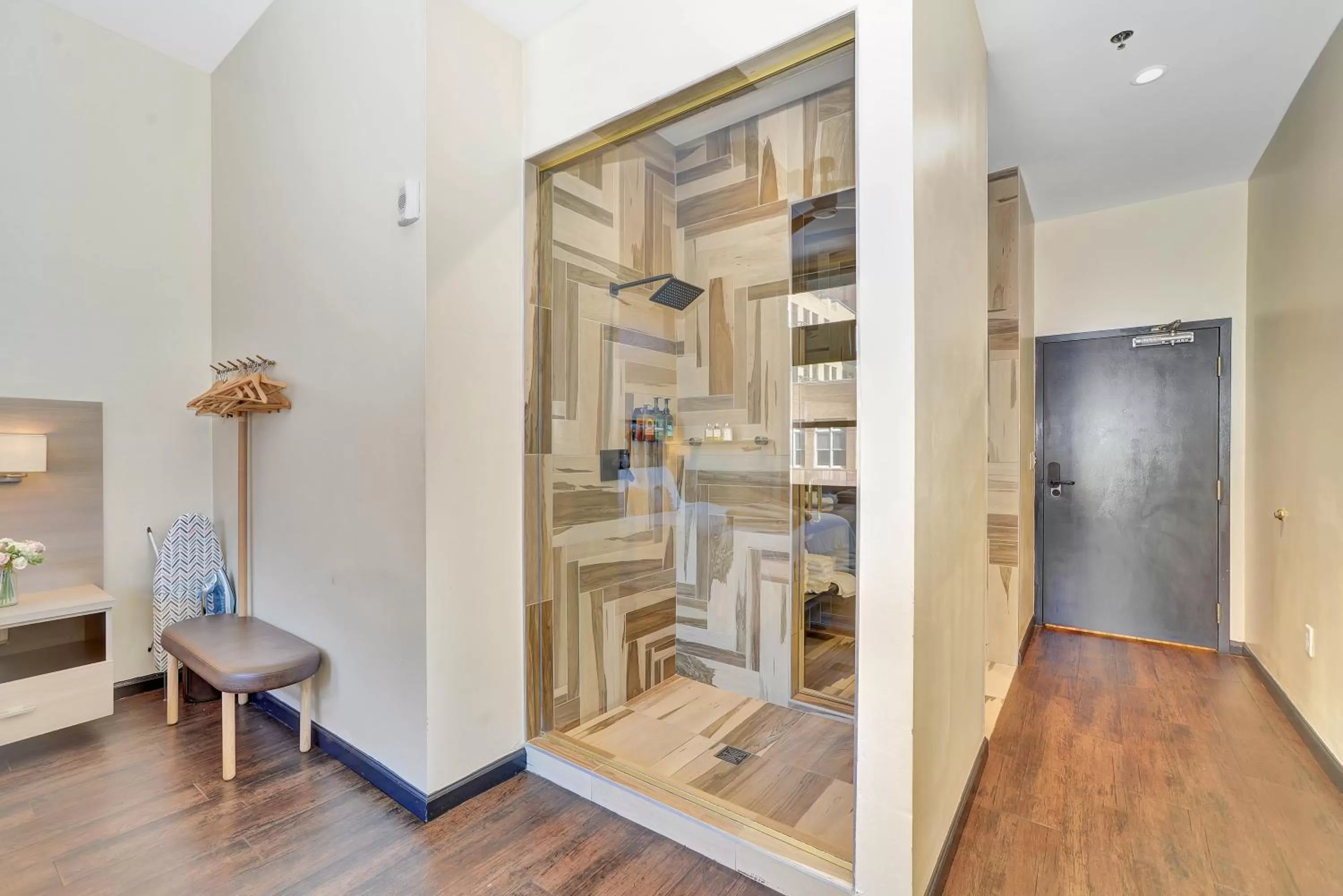 Photo of the whole room in Good Hotels Downtown Denver