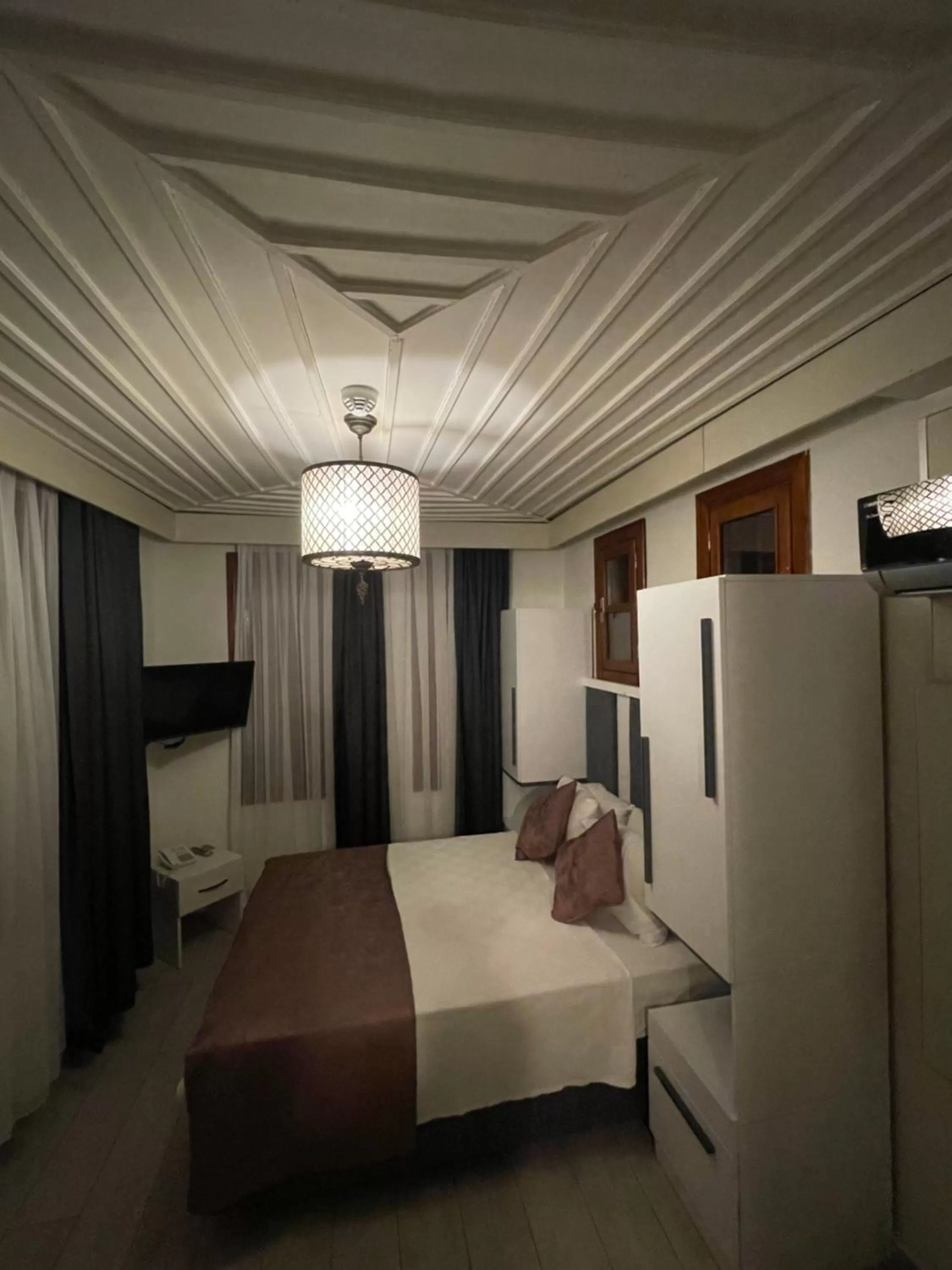 Photo of the whole room in Mia Hotel