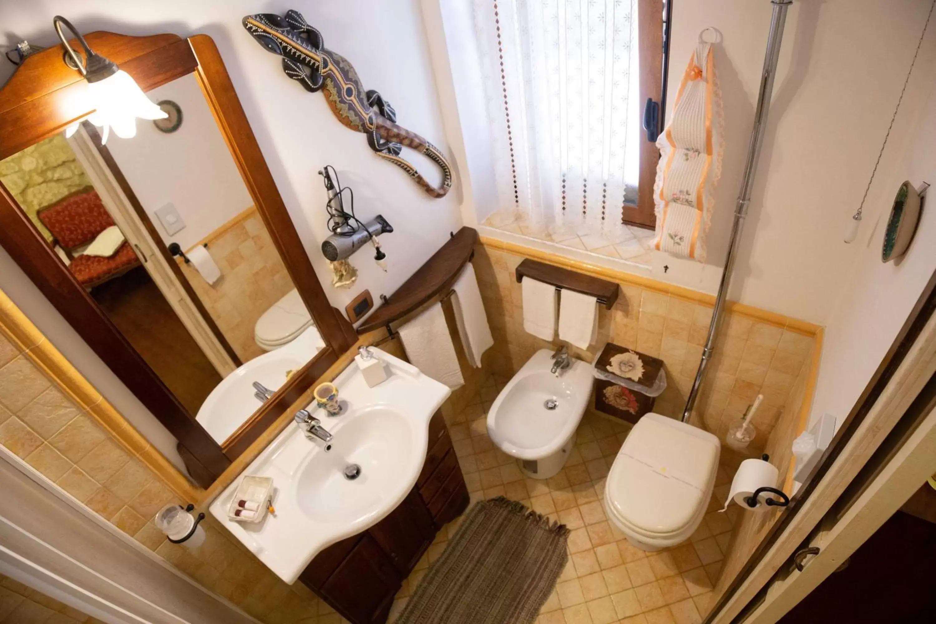 Bathroom in La Casa In Pietra