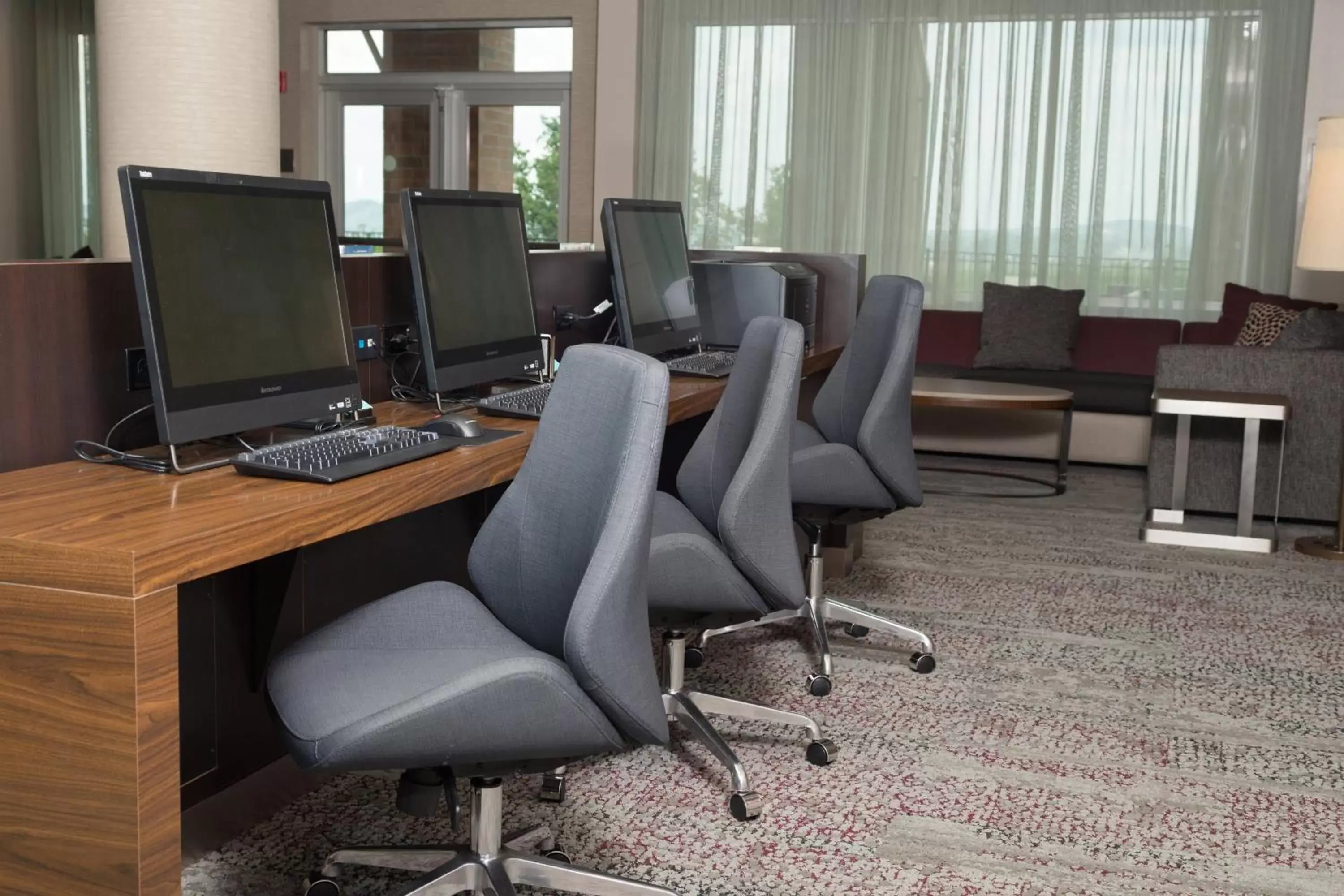 Business facilities in Courtyard by Marriott Morgantown
