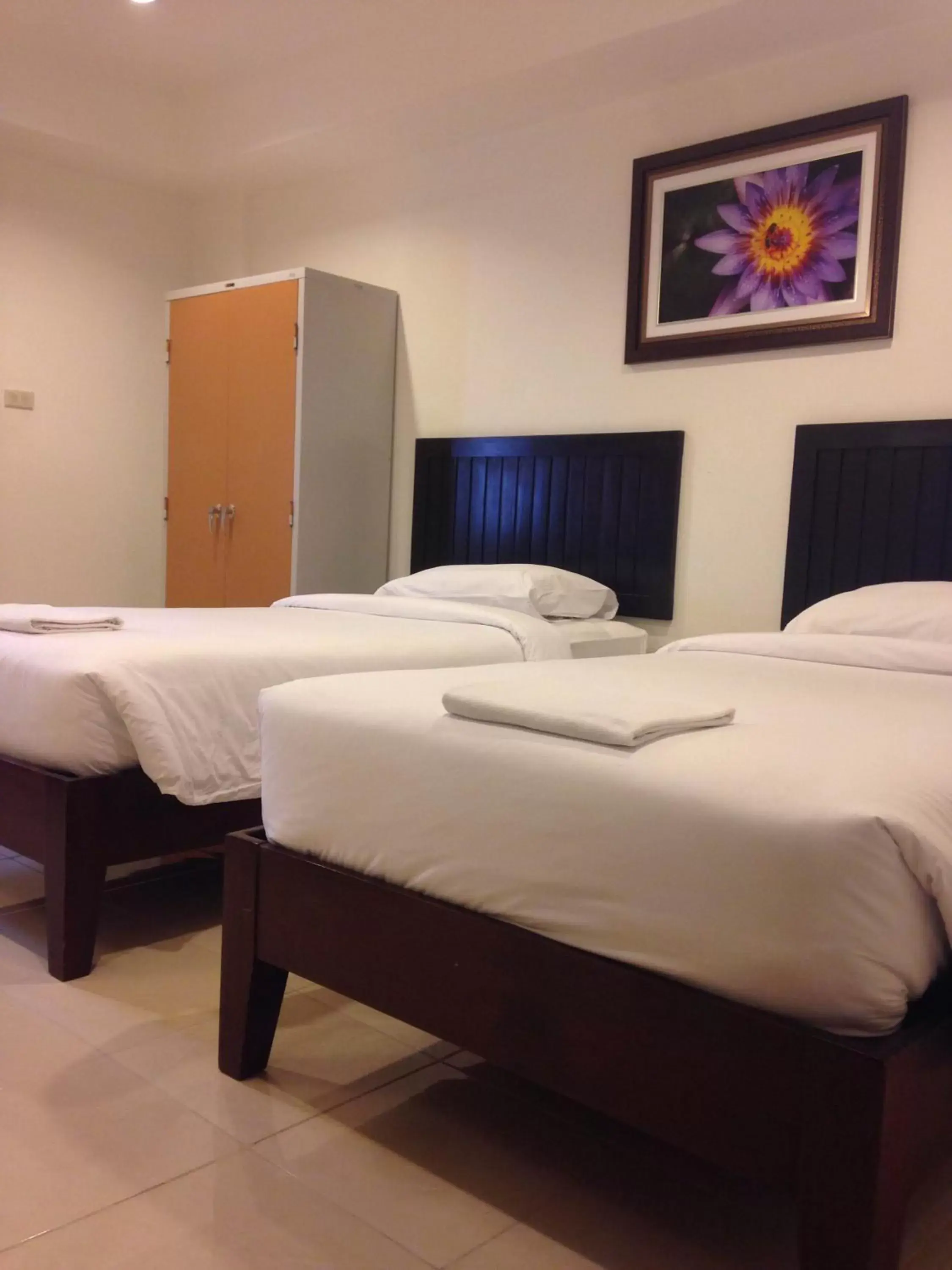 Bed in Top Hostel (Top Mansion)