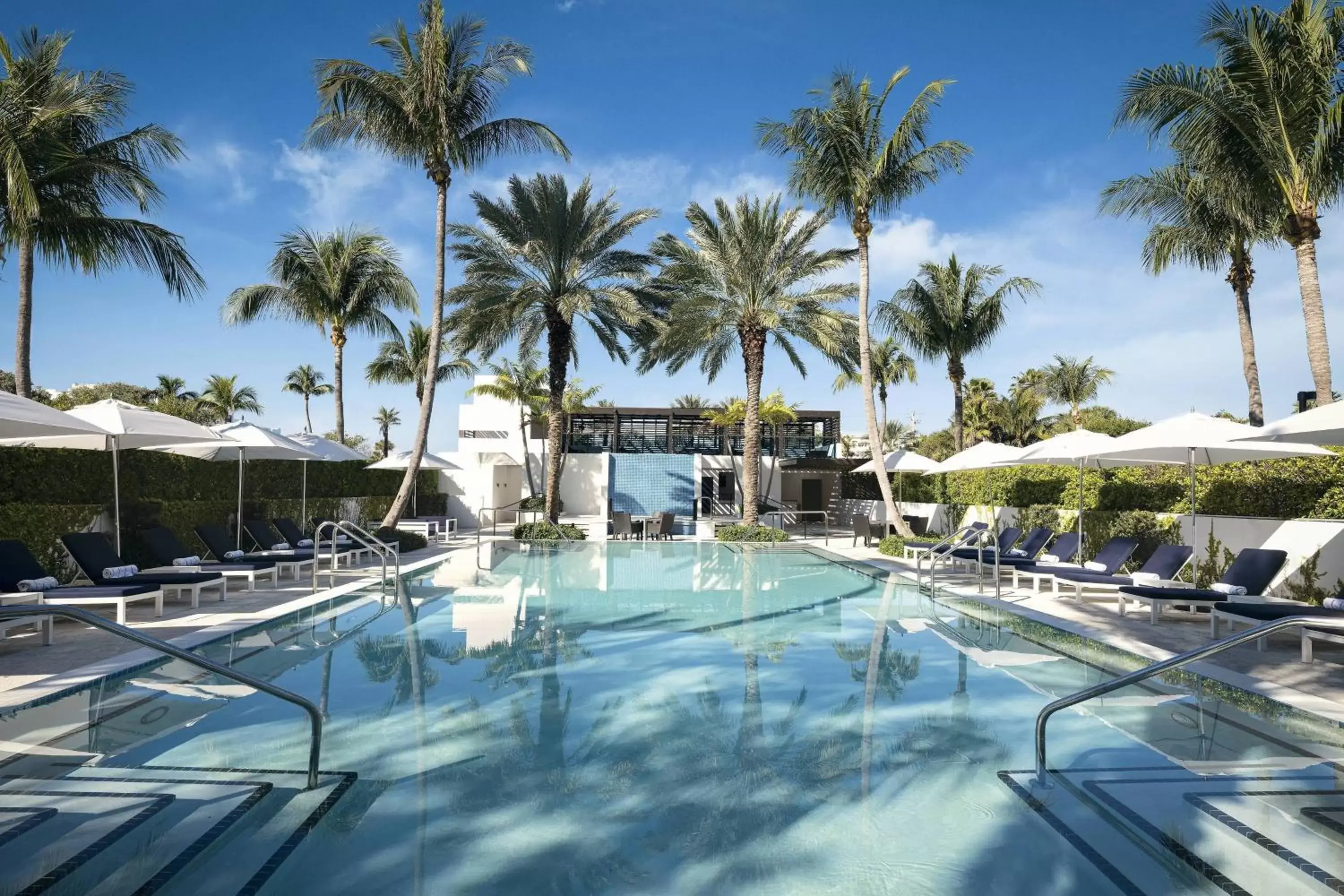 Swimming Pool in Tideline Ocean Resort & Spa