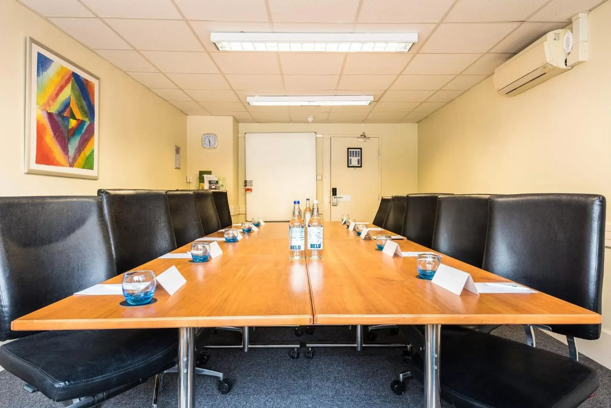 Meeting/conference room in Holiday Inn Lancaster, an IHG Hotel