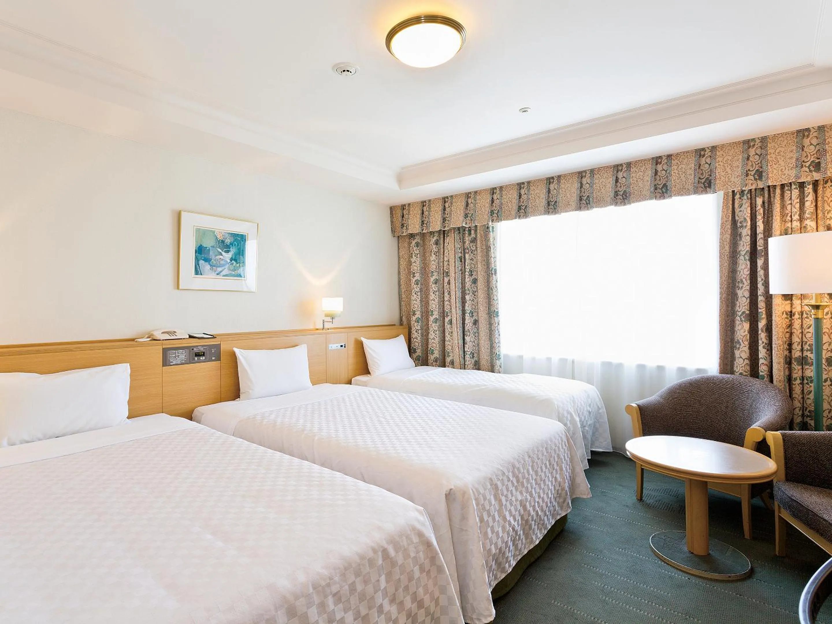 Bedroom, Bed in Keio Plaza Hotel Hachioji