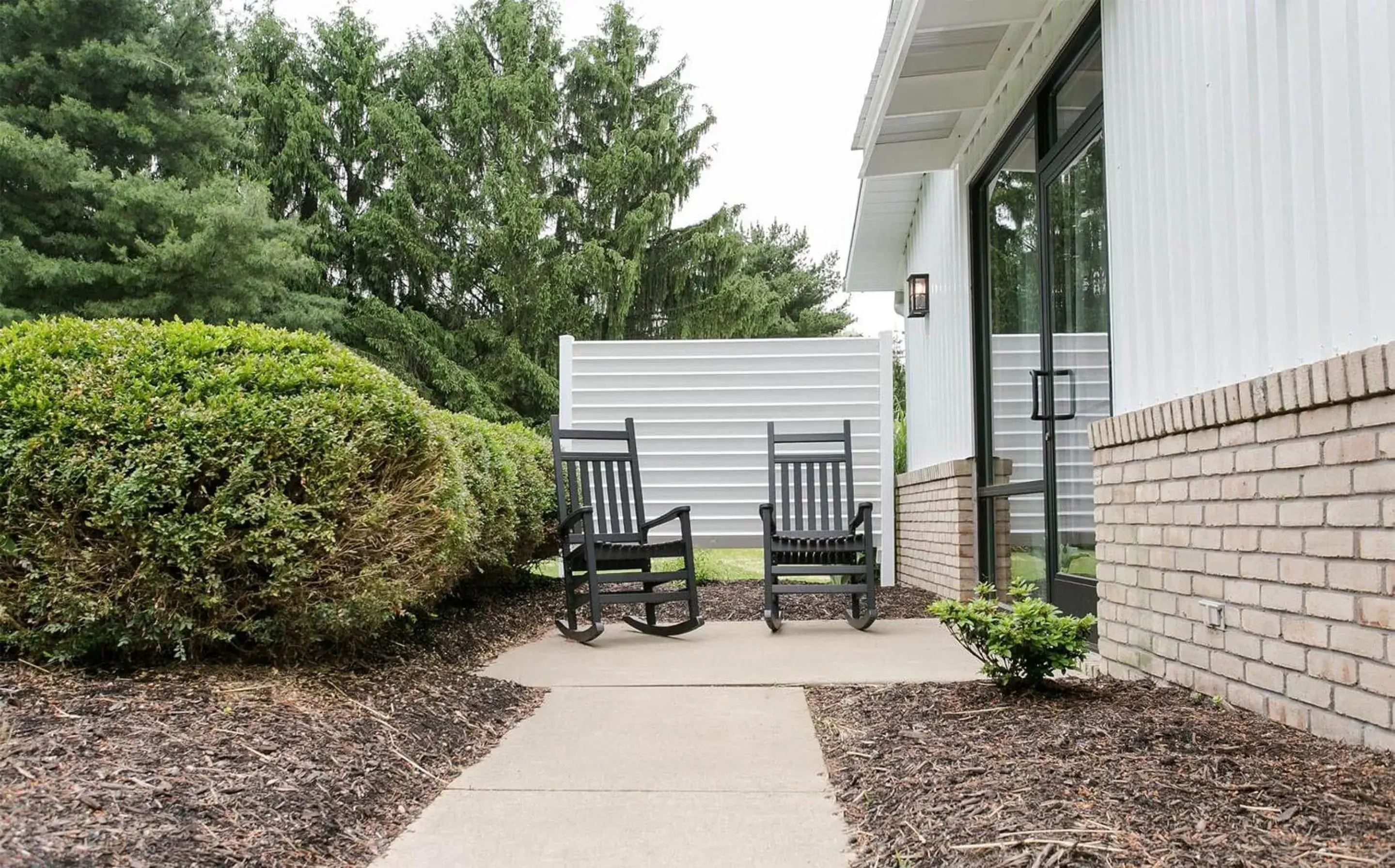 Patio in Farmhouse Suites by Amish Country Lodging