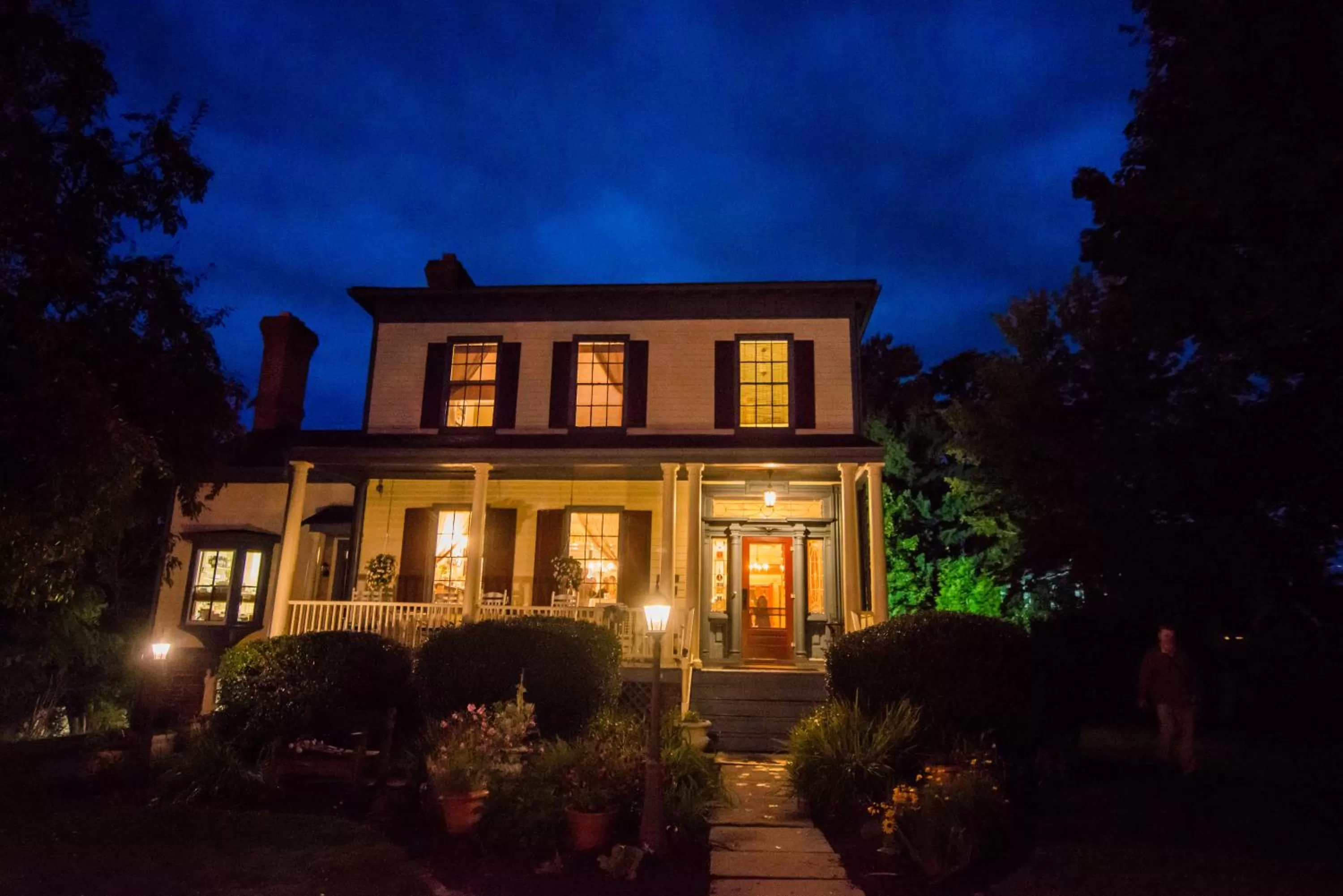 Facade/entrance in The Borland House Inn