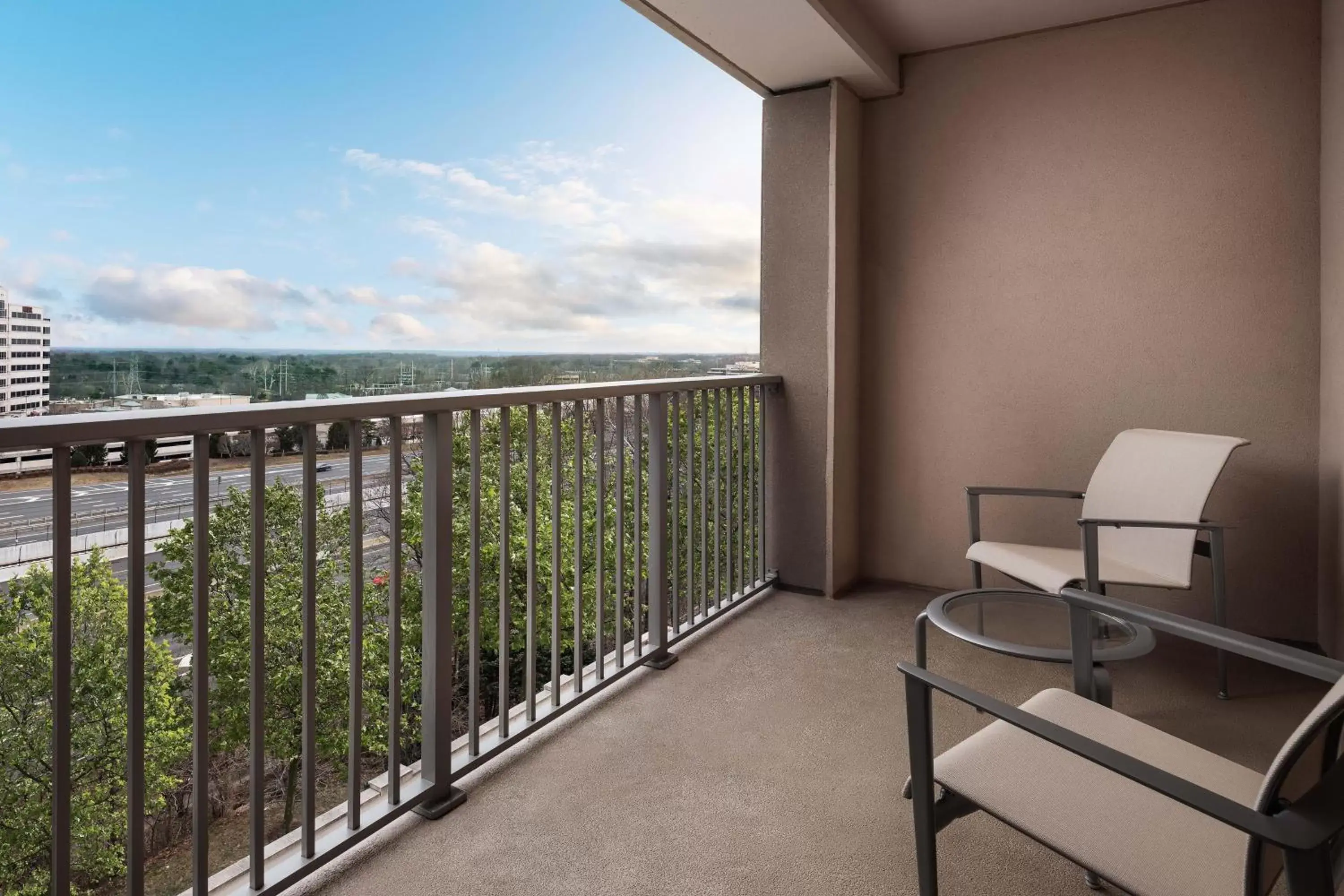 Photo of the whole room, Balcony/Terrace in The Westin Reston Heights