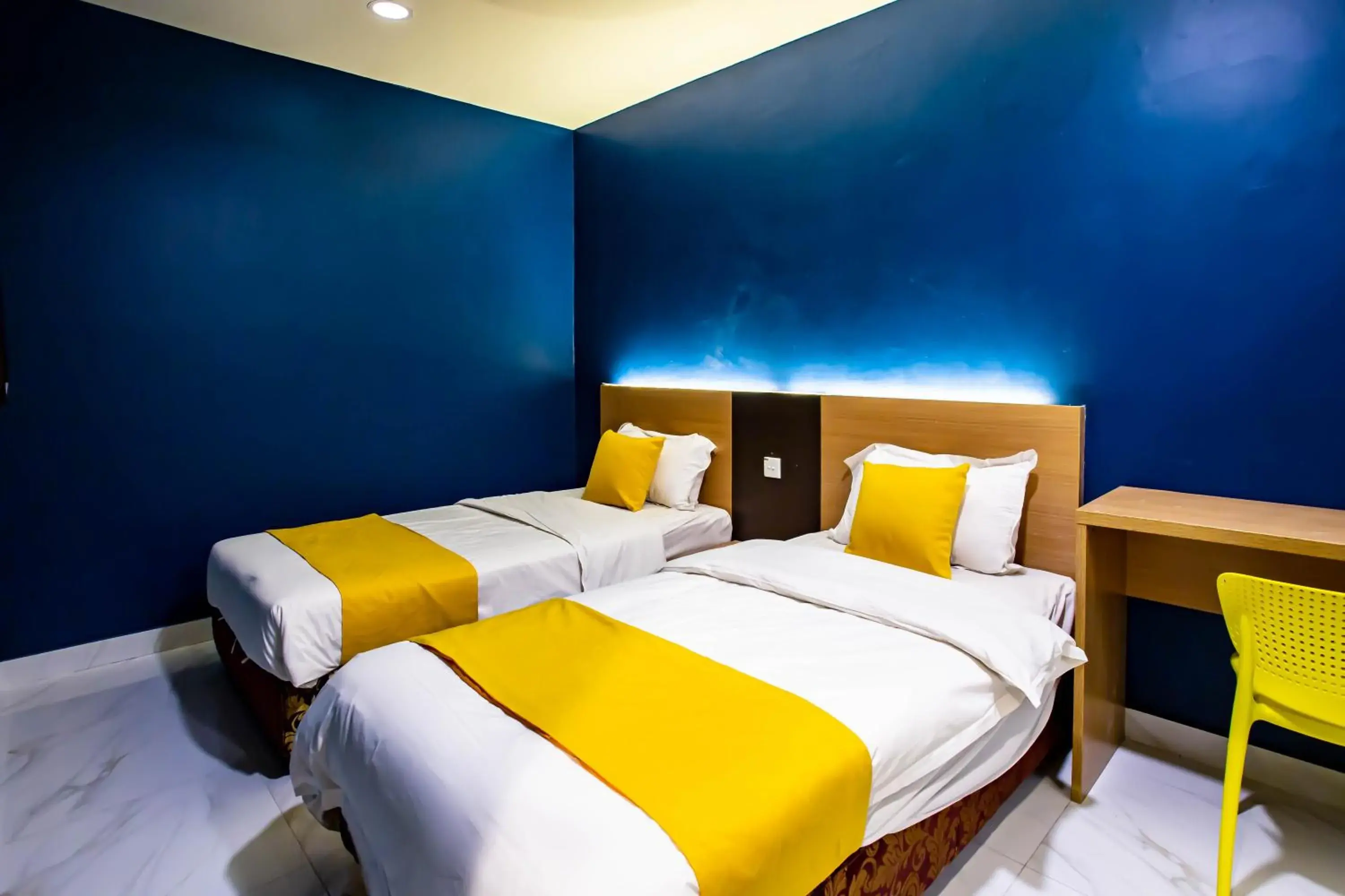 Bed in BEEZ Hotel Kuala Lumpur