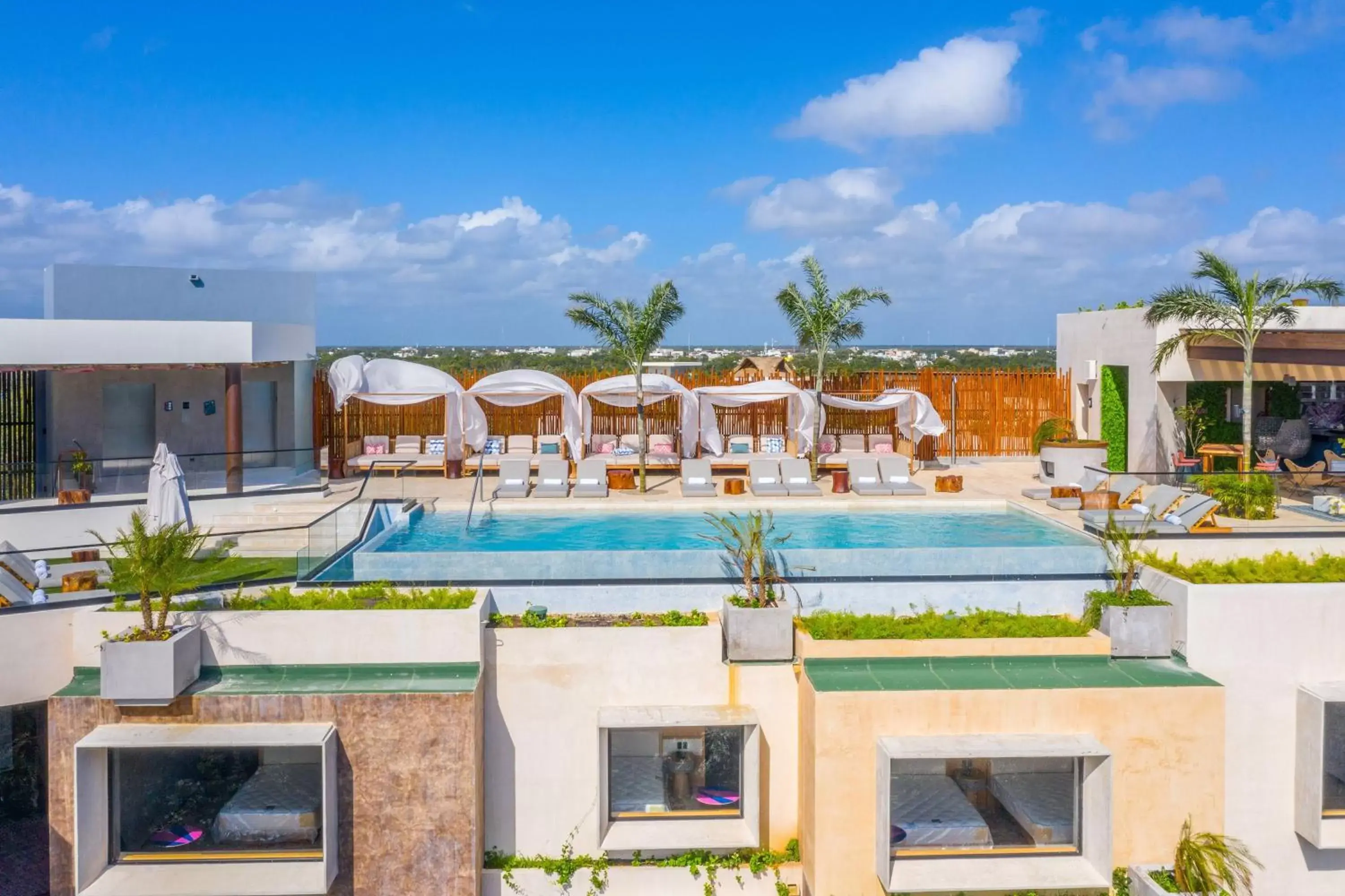 Property building, Swimming Pool in Aloft Tulum