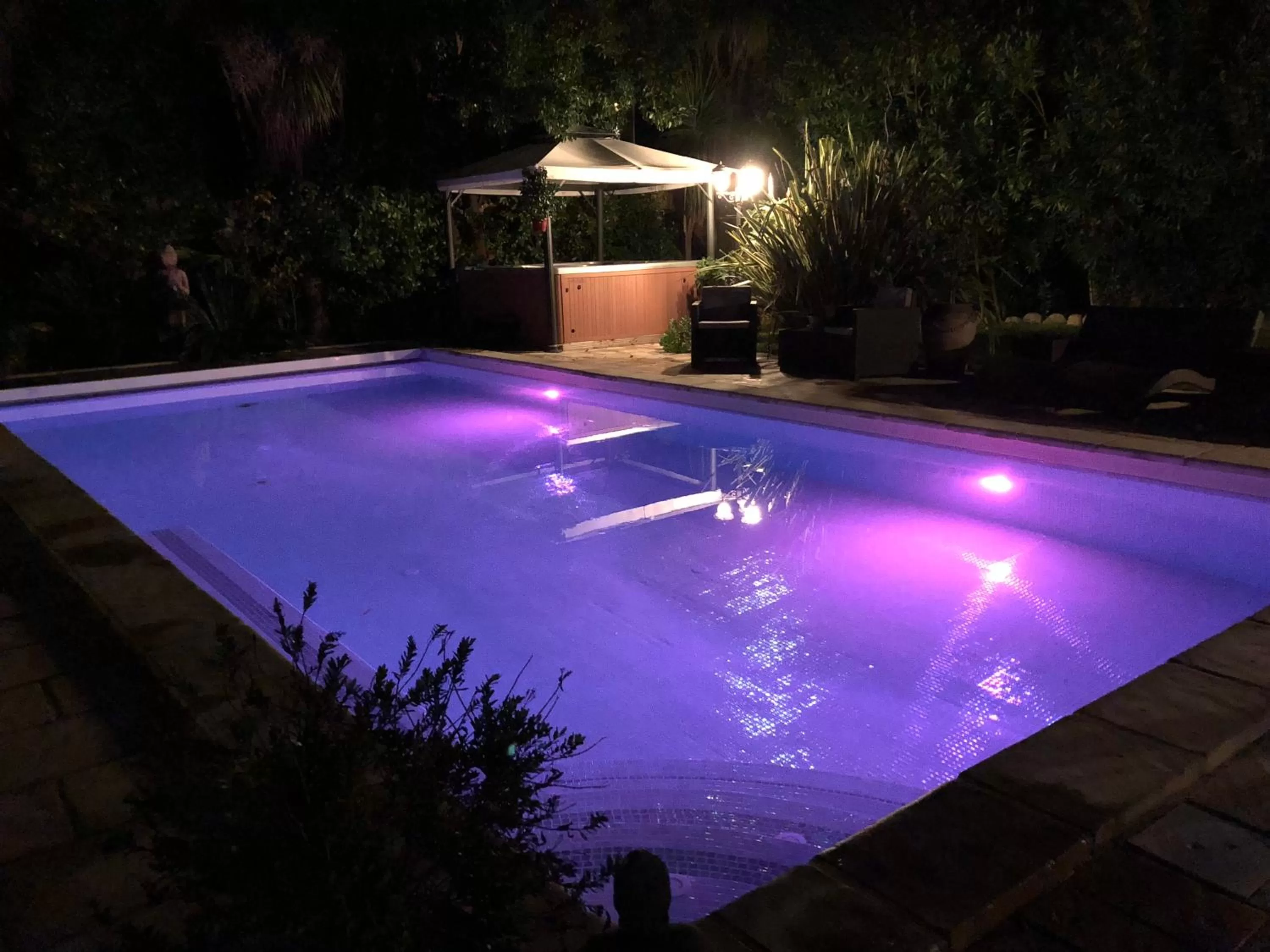 Swimming pool in Domaine De La Tannerie chambres d'hôtes et appartements
