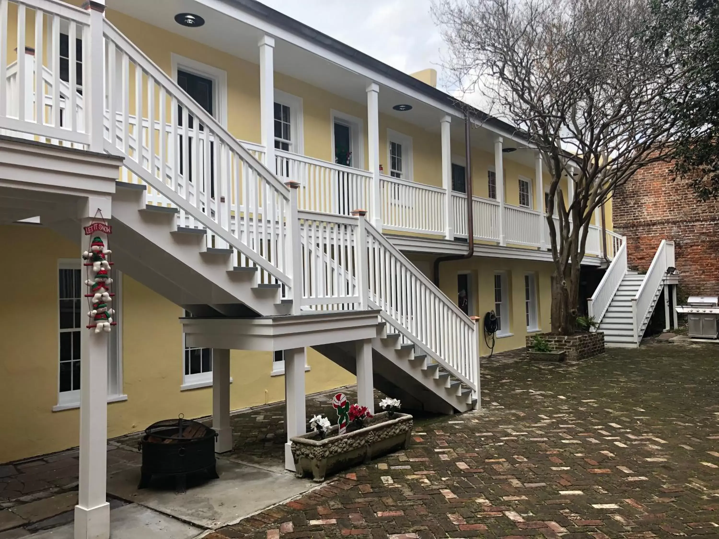 Property Building in Haunted Hotel New Orleans