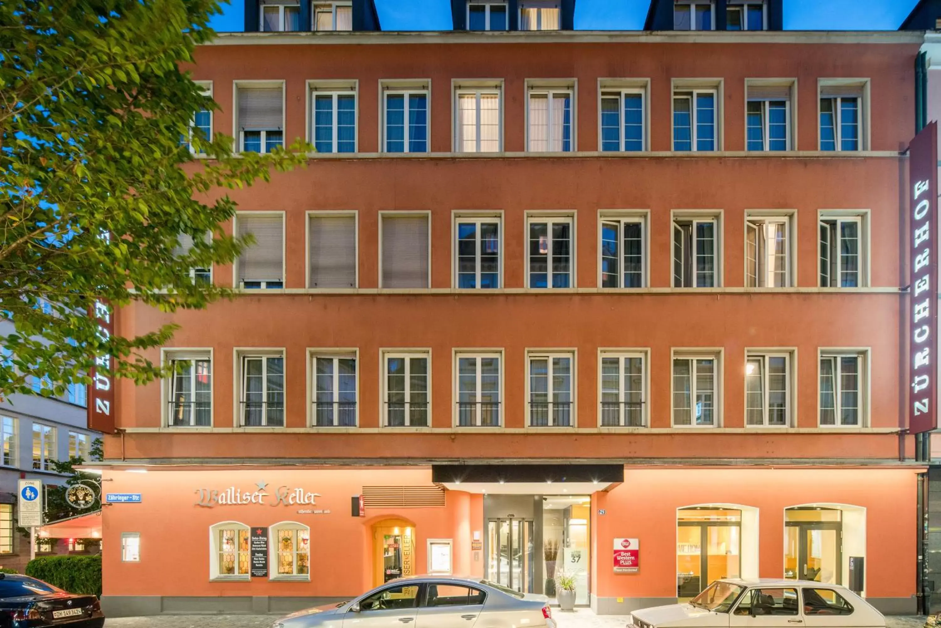 Facade/entrance, Property Building in Best Western Plus Hotel Zürcherhof
