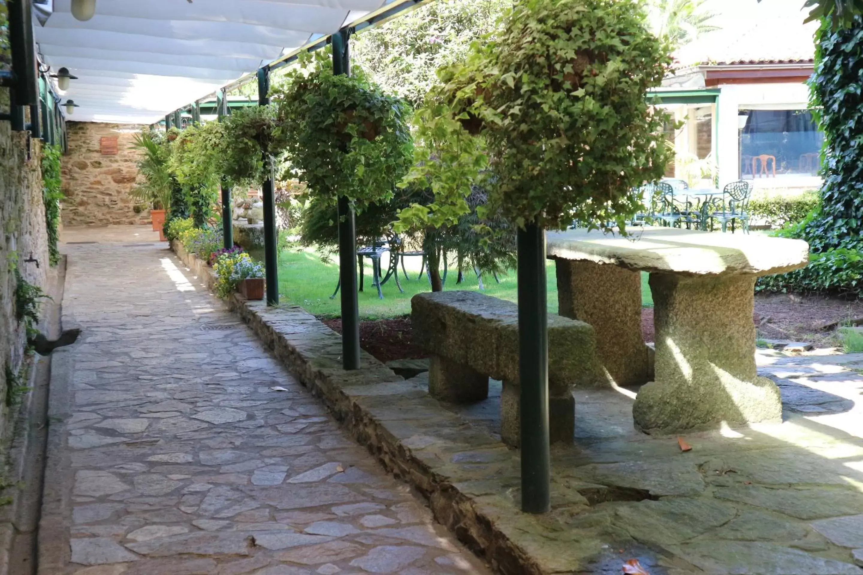 Garden in Hotel Virxe da Cerca by Pousadas de Compostela