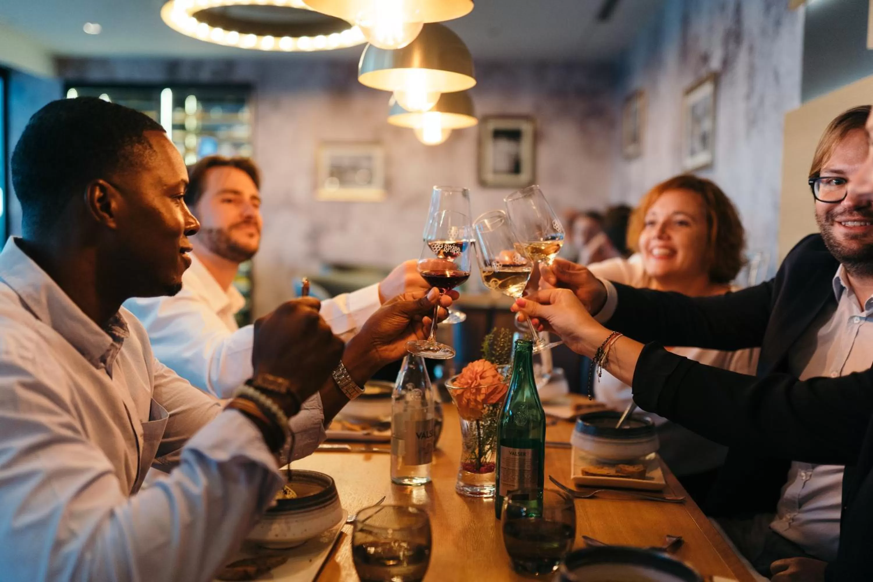 Restaurant/places to eat in Everness Hotel & Resort