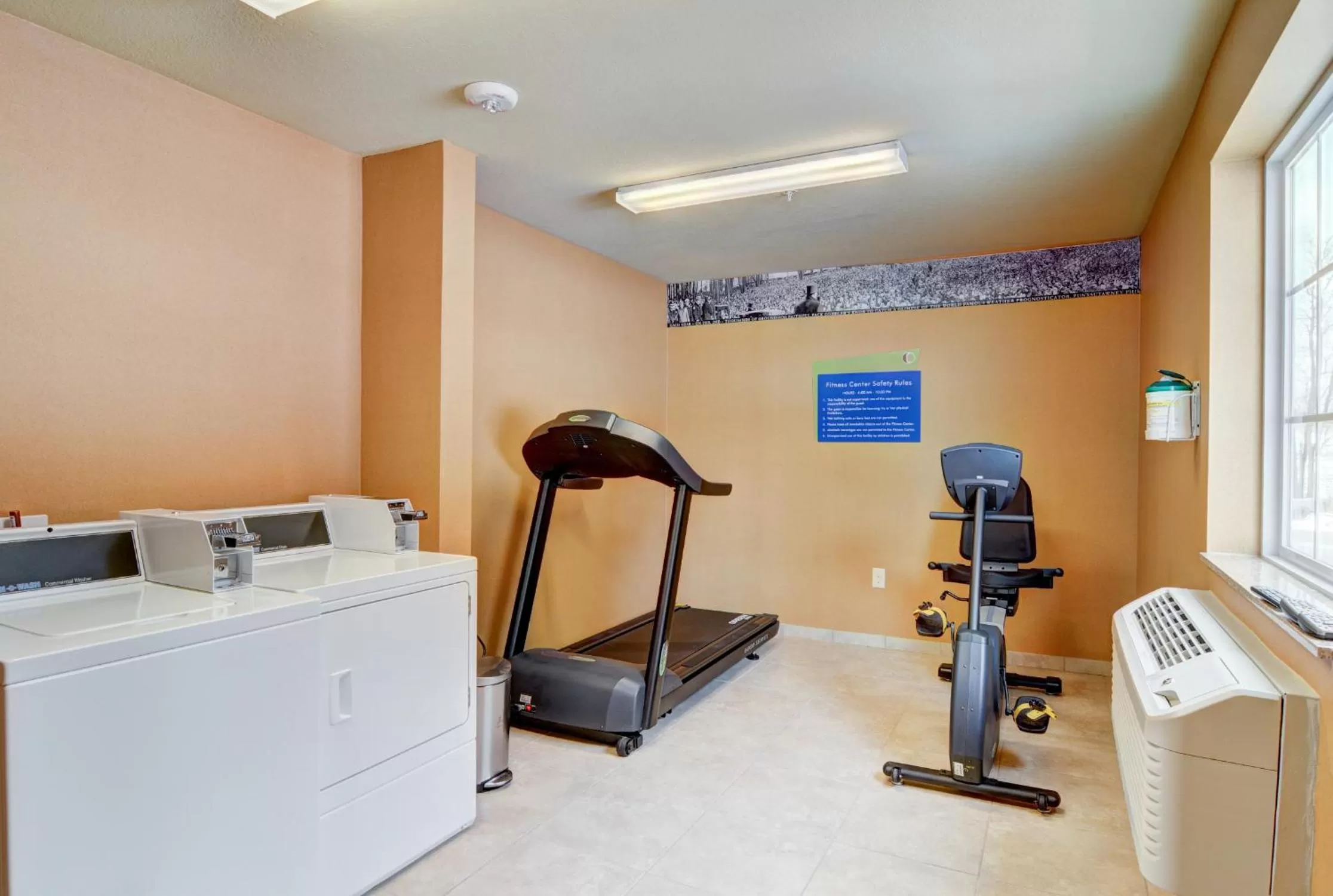 Fitness centre/facilities in Cobblestone Hotel & Suites - Punxsutawney
