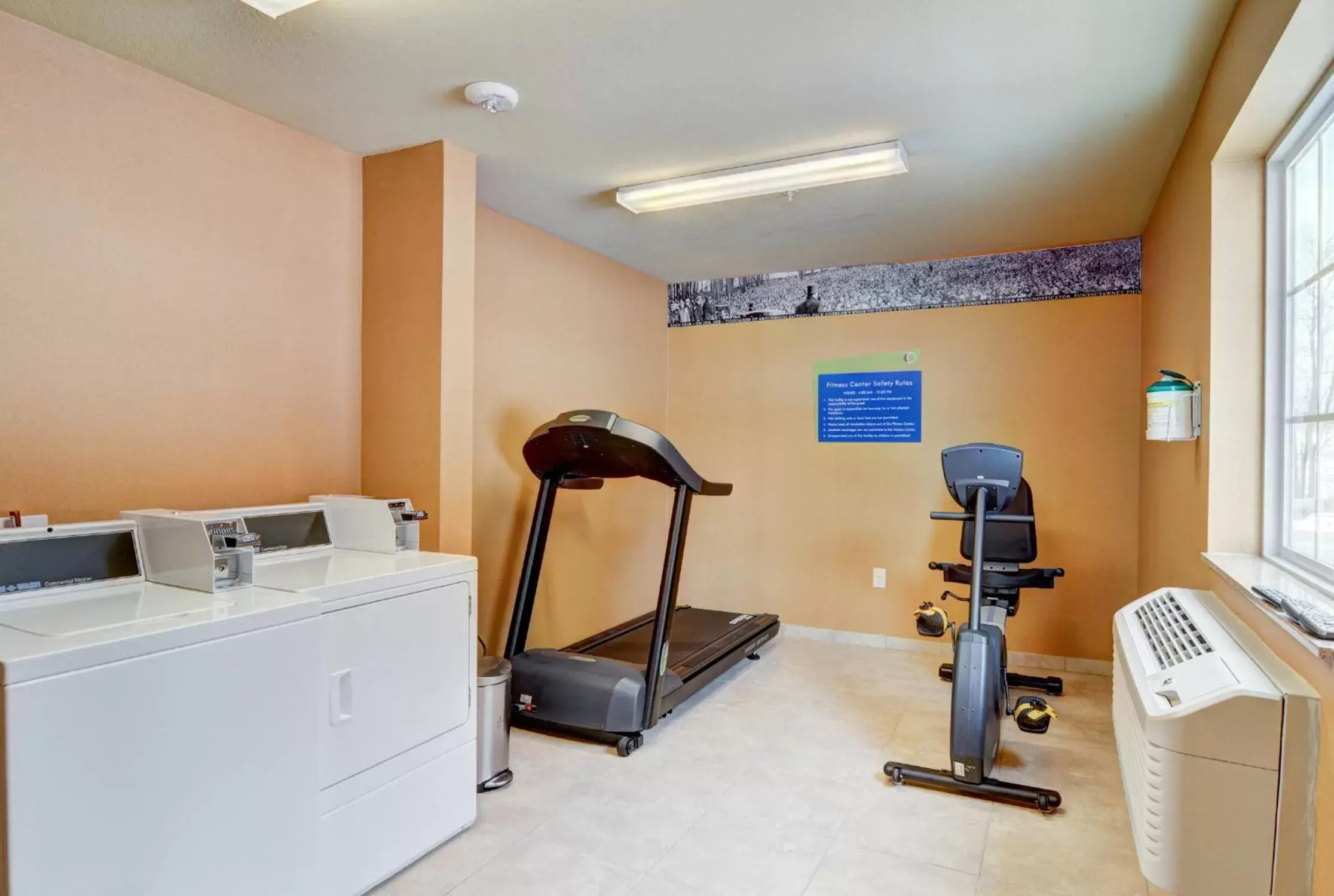 Fitness centre/facilities, Fitness Center/Facilities in Cobblestone Hotel & Suites - Punxsutawney