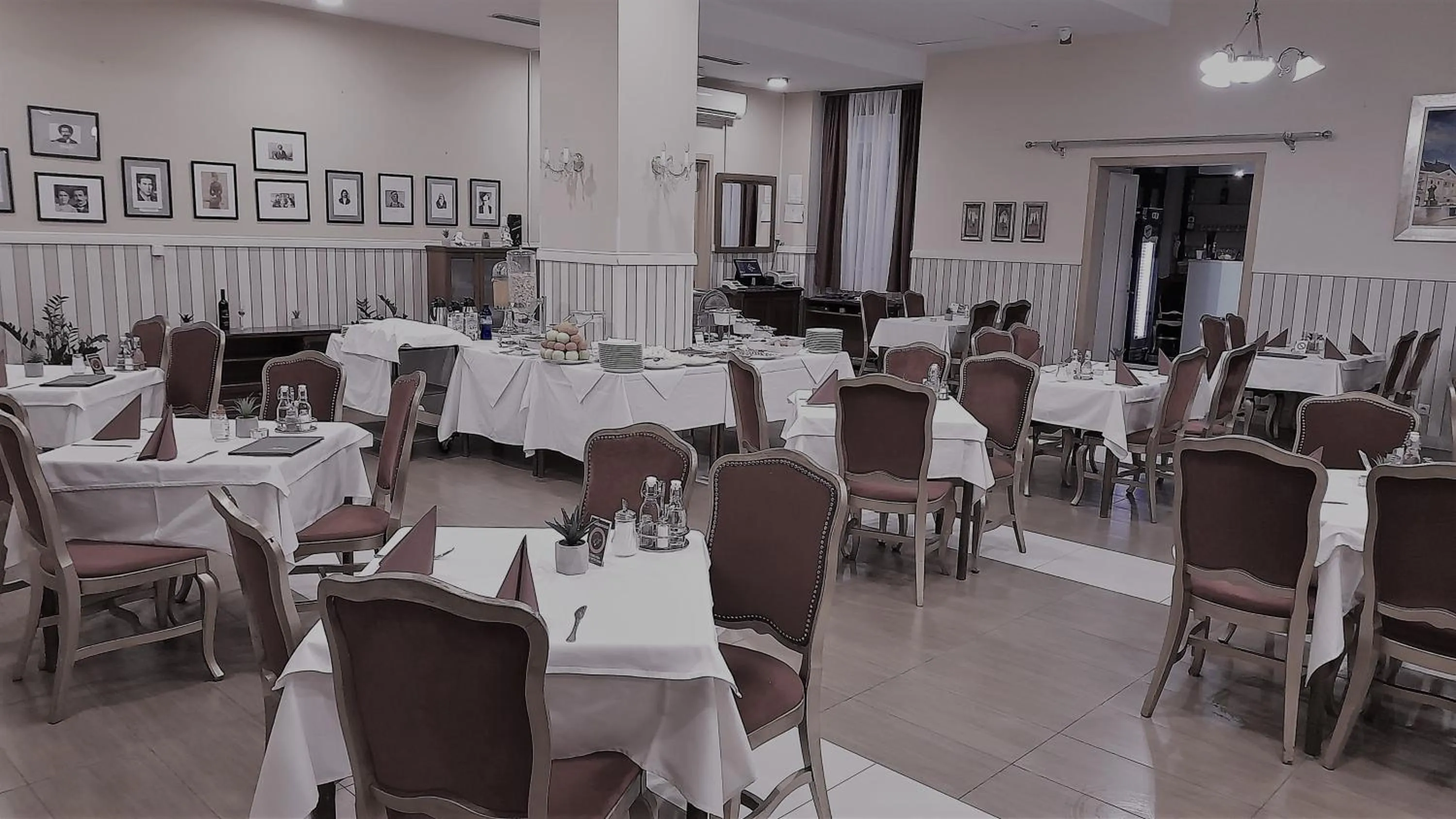 Restaurant/places to eat in Hotel Vojvodina
