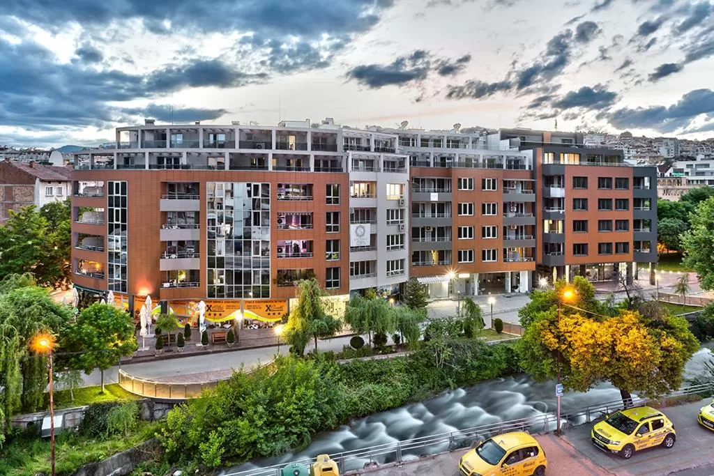 Property Building in Hotel Elit