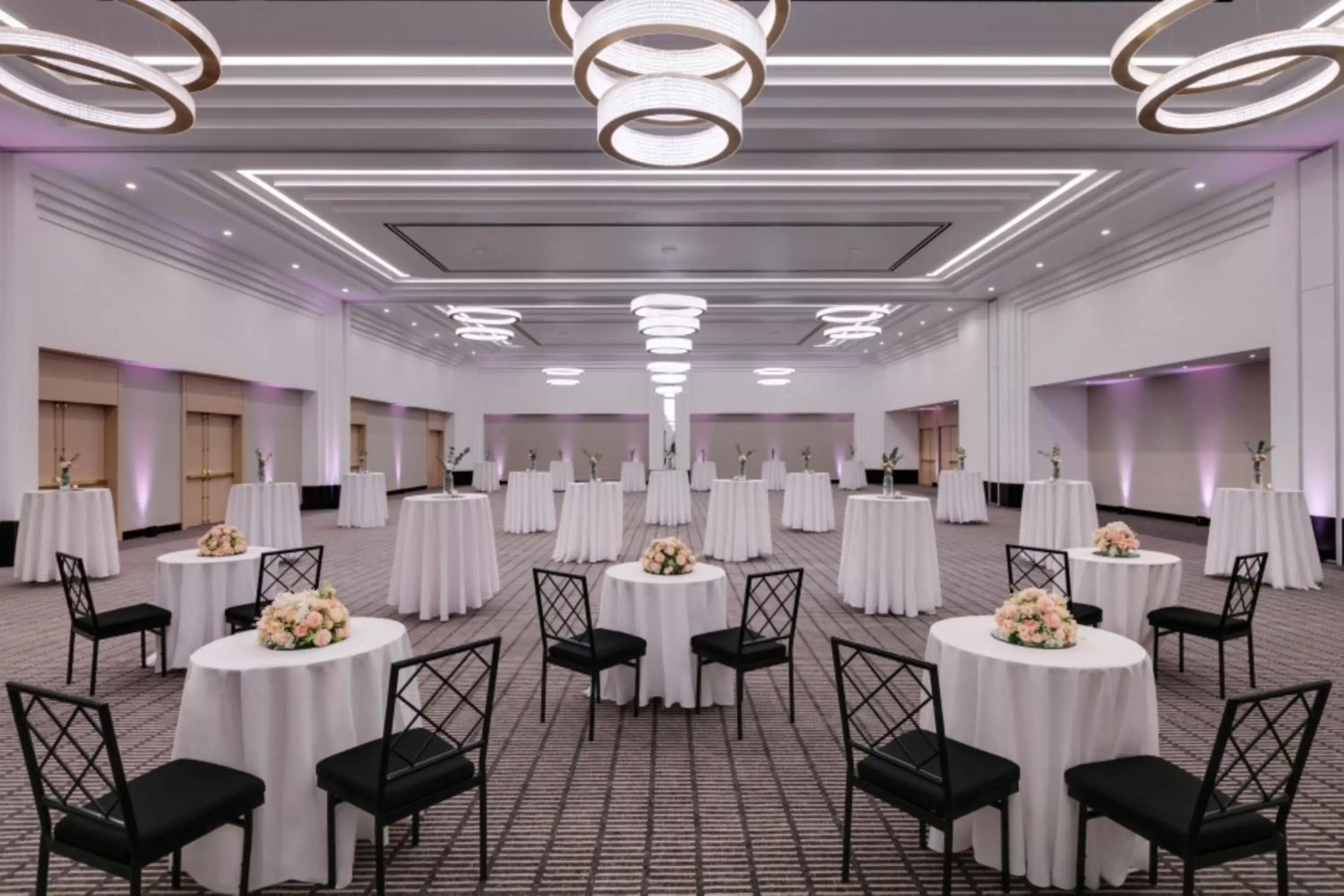 Banquet/Function facilities, Restaurant/Places to Eat in Hotel Indigo - Williamsburg - Brooklyn, an IHG Hotel